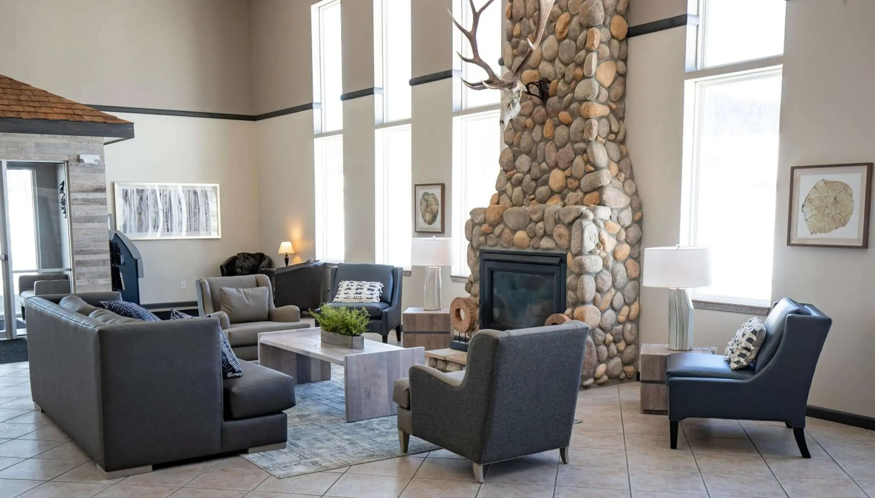 Lobby or reception in Whitewater Inn Lobby or reception in Whitewater Inn