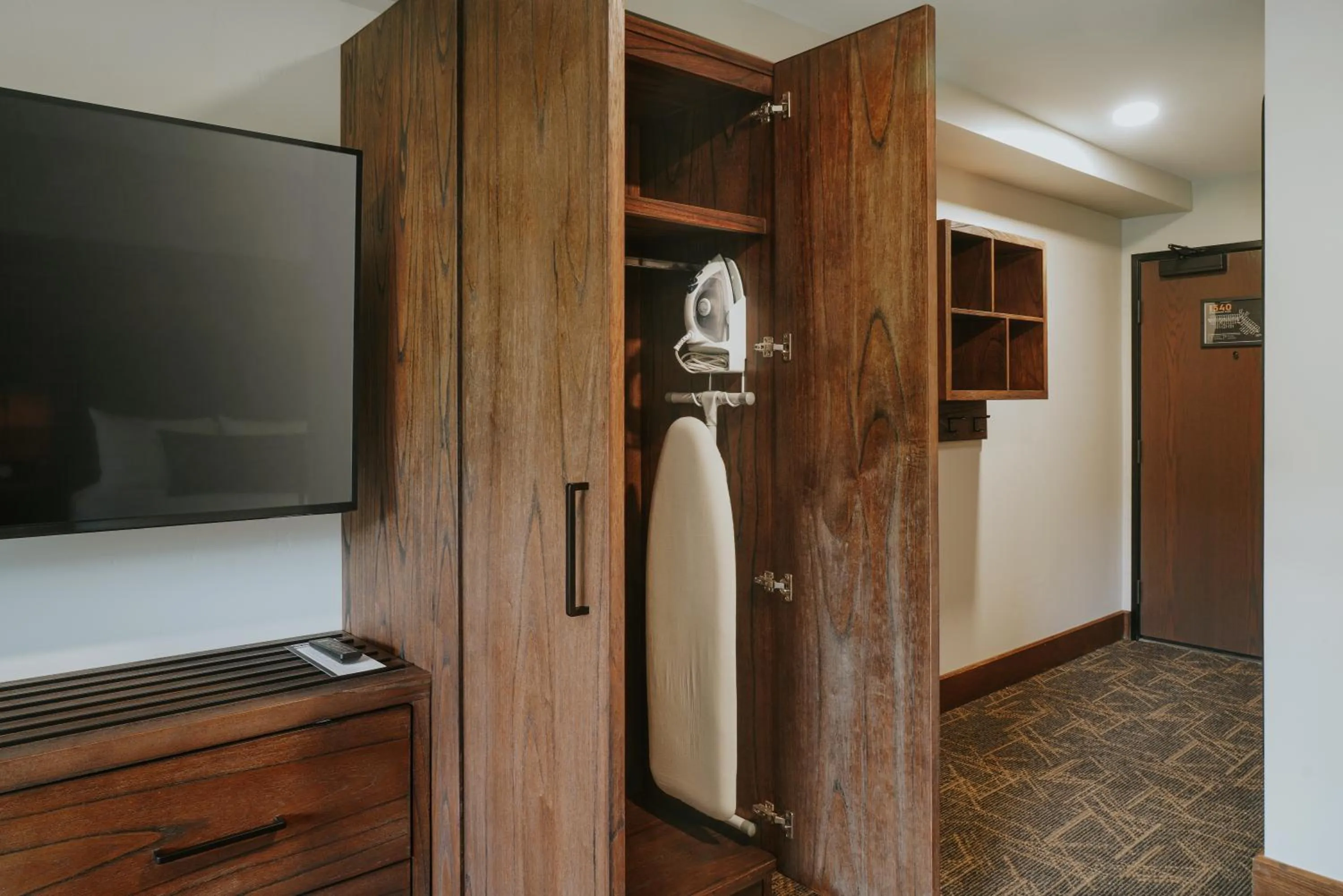 TV and multimedia in Huntley Lodge at Big Sky Resort