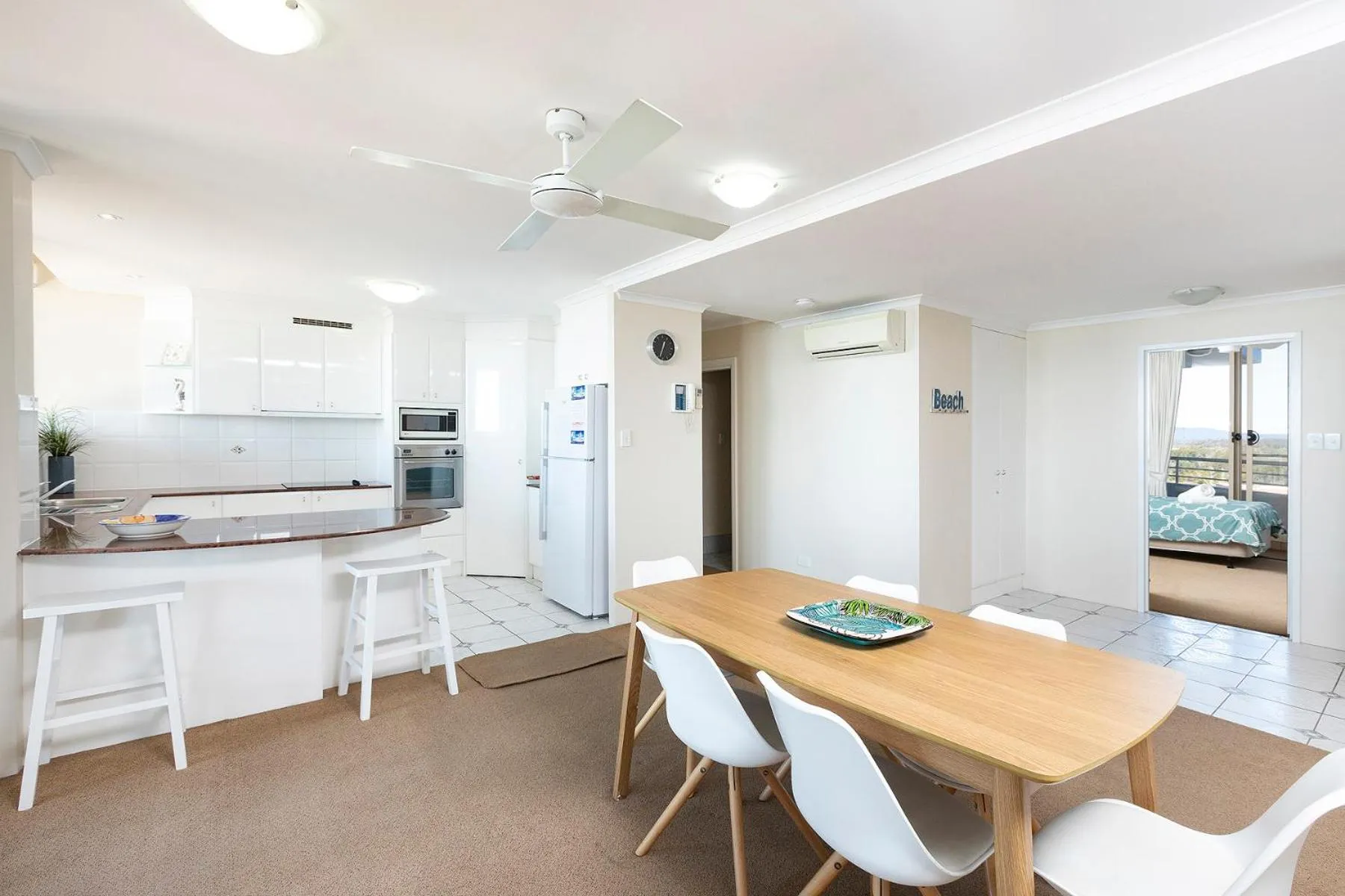 Kitchen or kitchenette in Beaches International