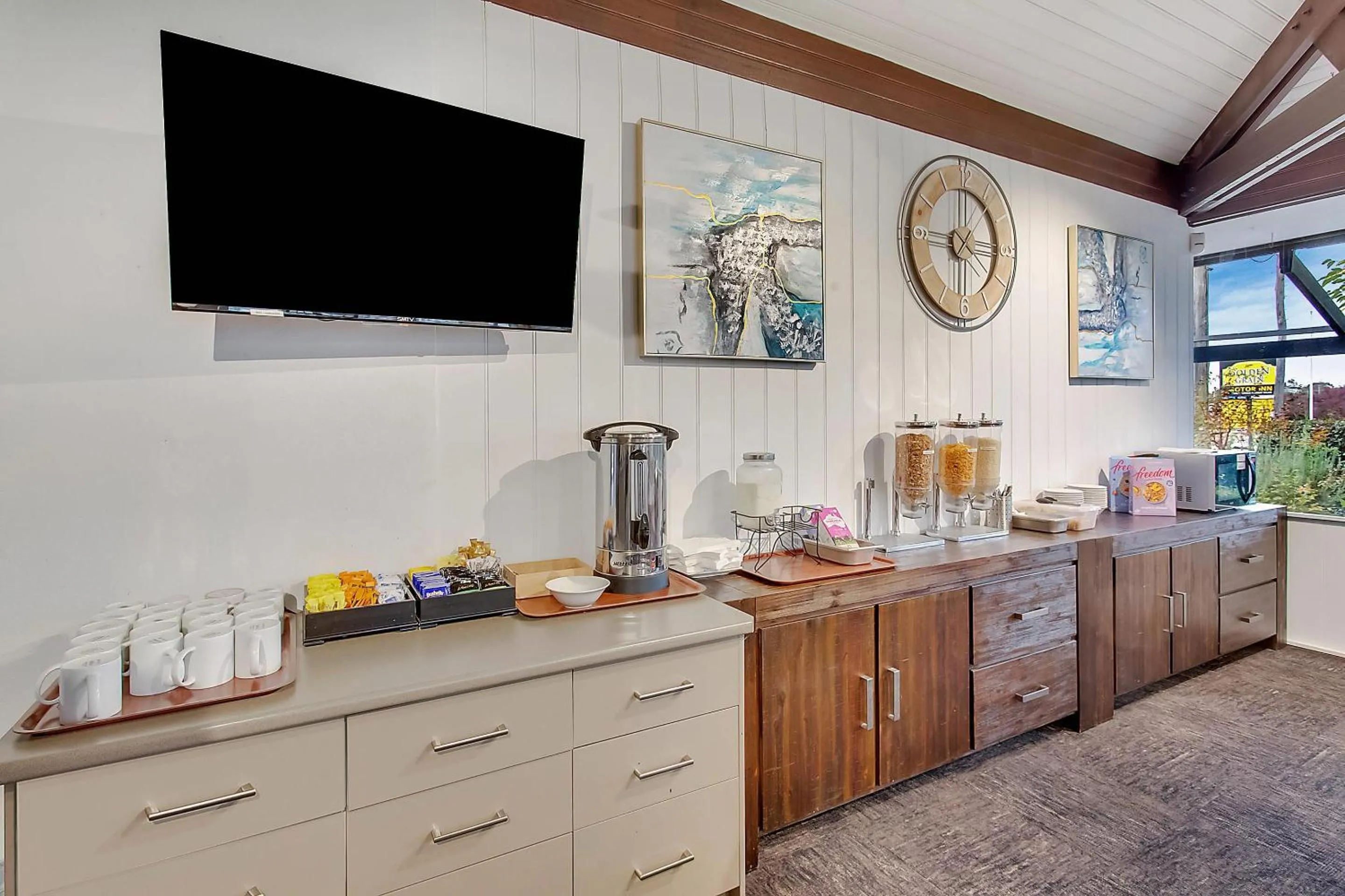 Breakfast in Comfort Inn Gateway Tamworth