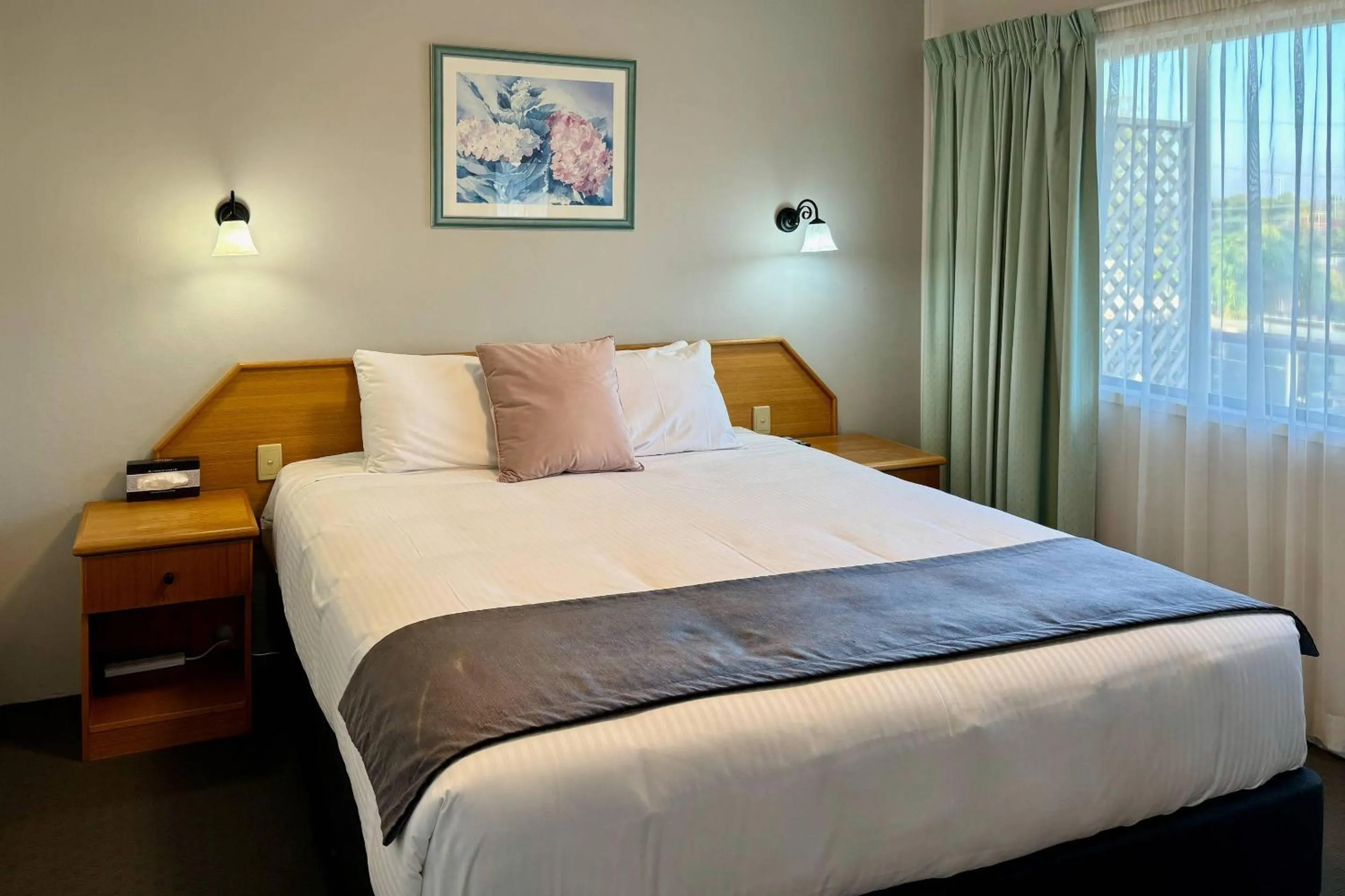 Bedroom, Bed in Comfort Inn Gateway Tamworth