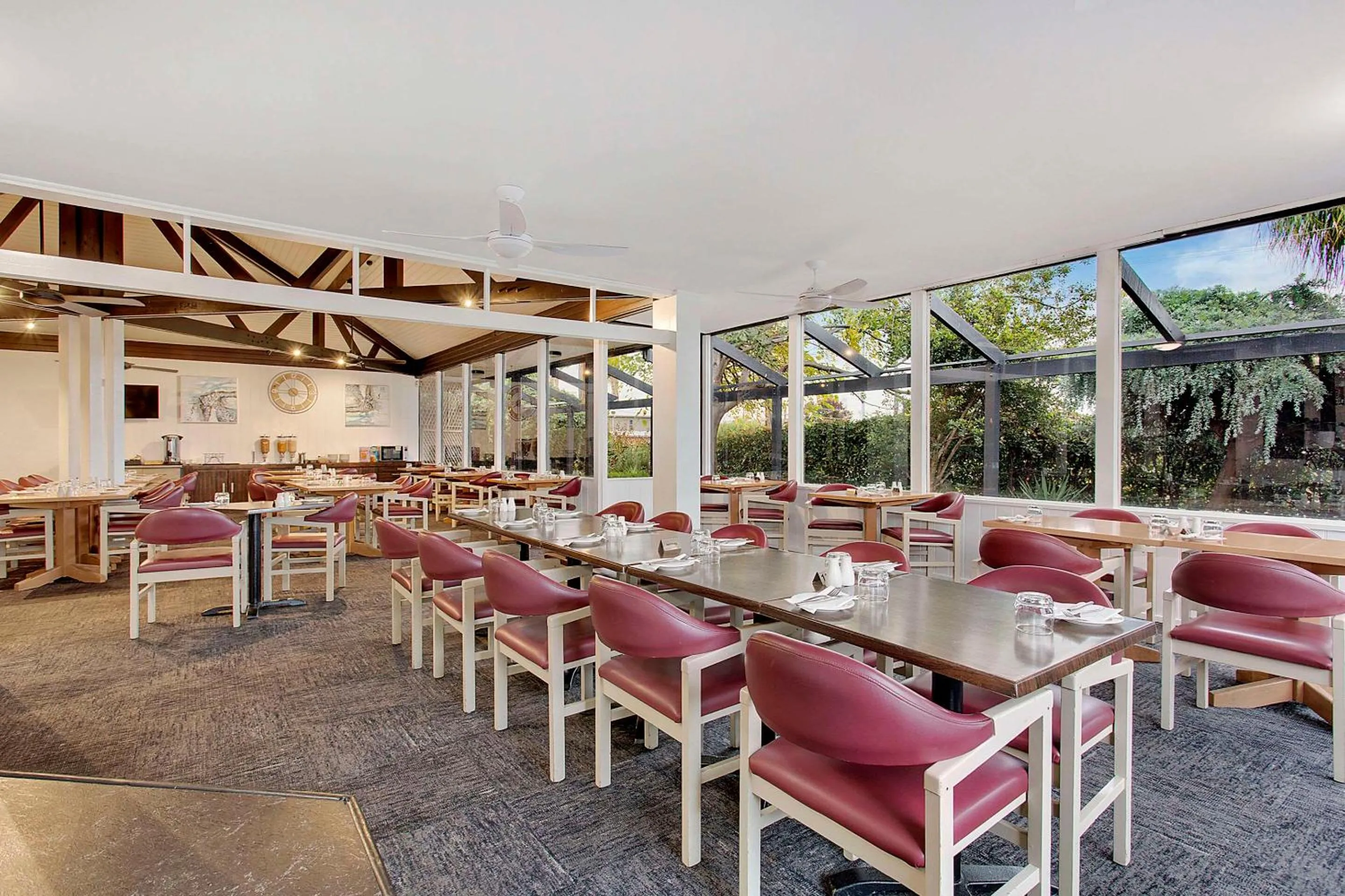 Breakfast in Econo Lodge Gateway Tamworth