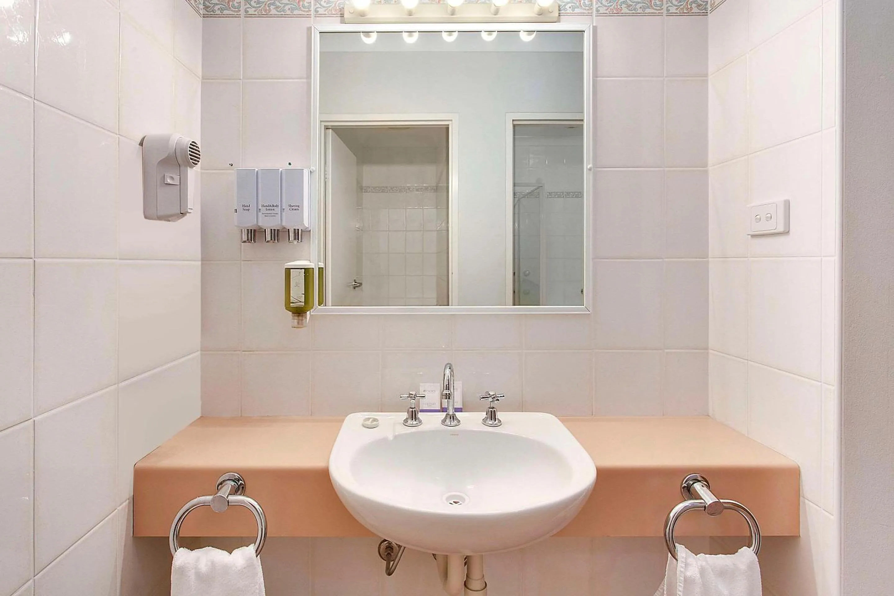 Bedroom in Econo Lodge Gateway Tamworth