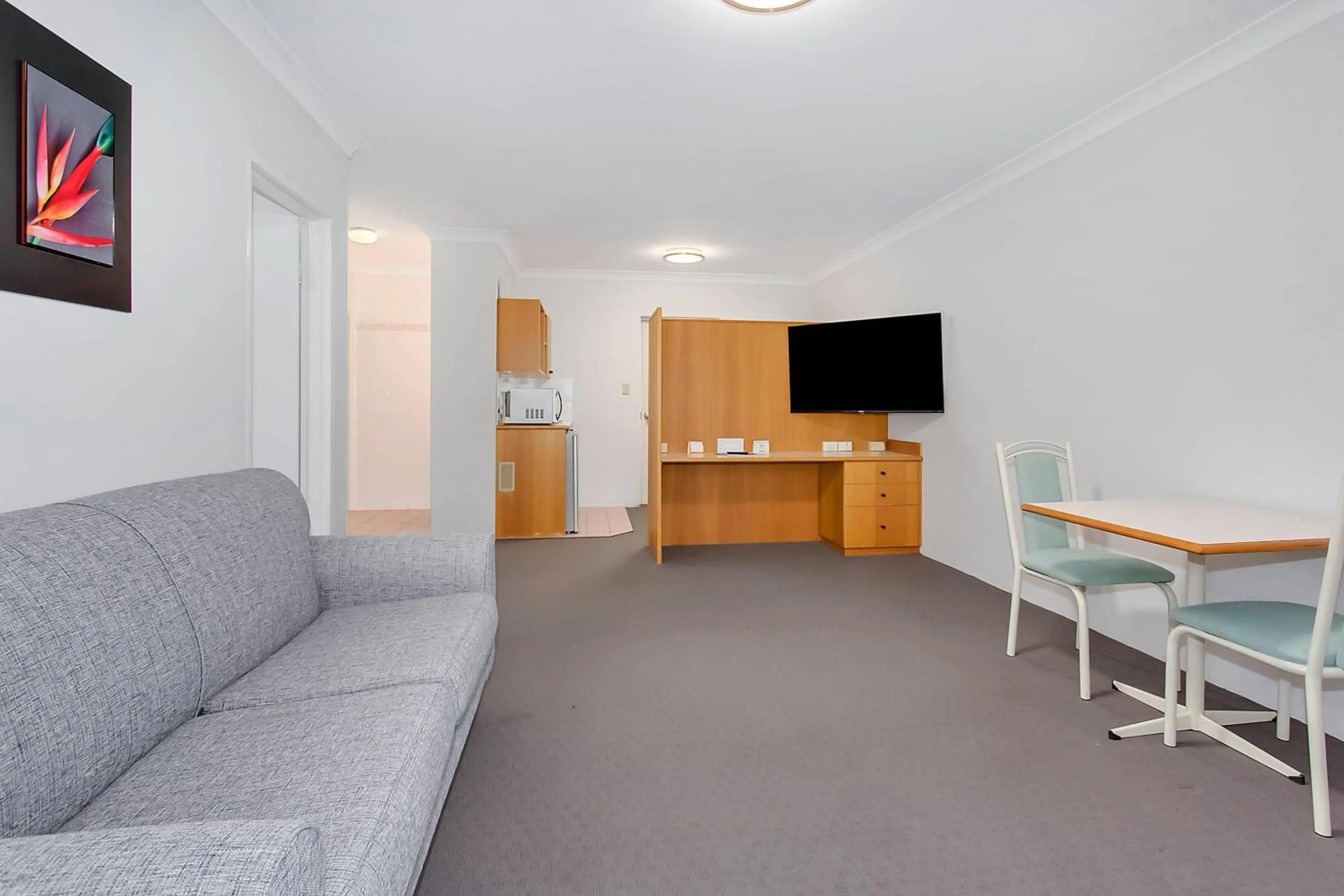 Bedroom in Comfort Inn Gateway Tamworth