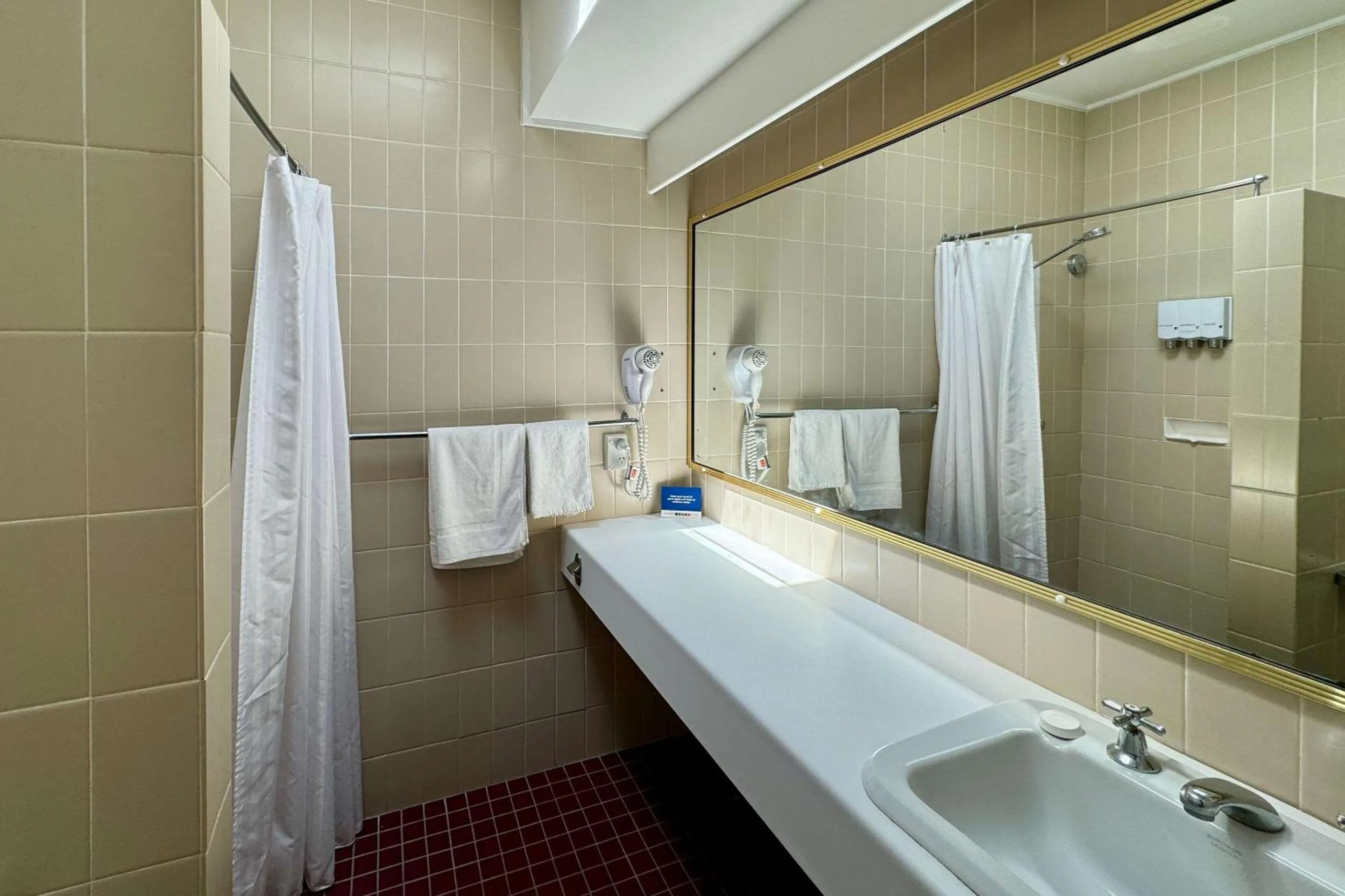 Bedroom in Econo Lodge Gateway Tamworth