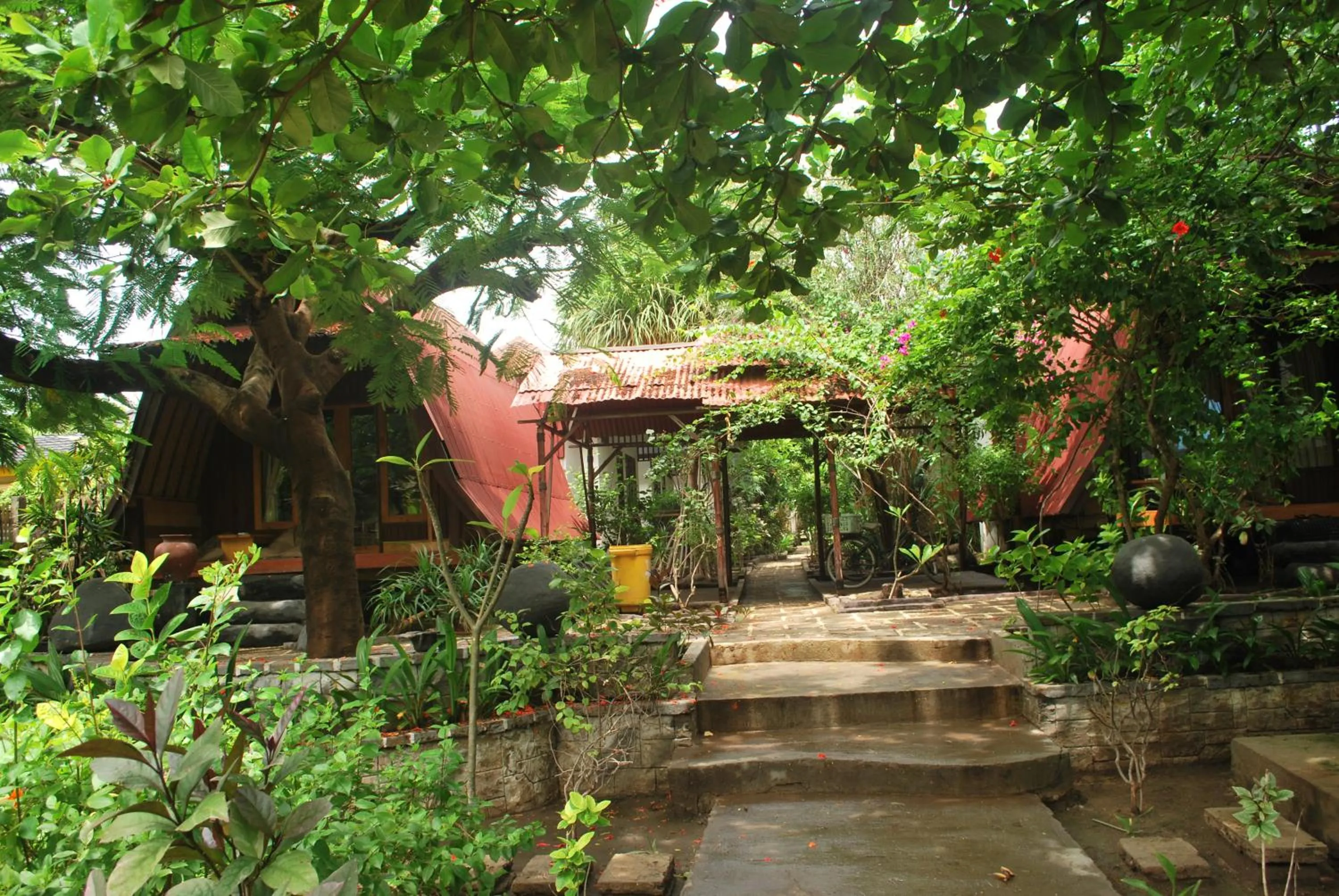 Property building in Gili Smile Bungalow