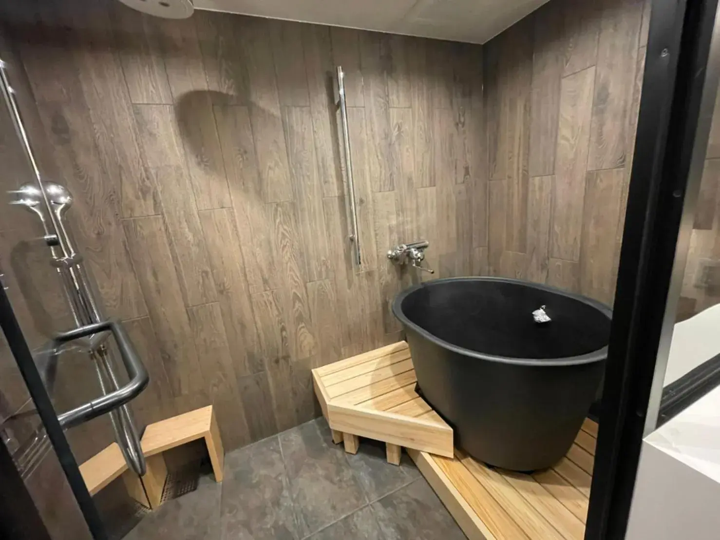 Bathroom in Hotel Kazurabashi Bathroom in Hotel Kazurabashi