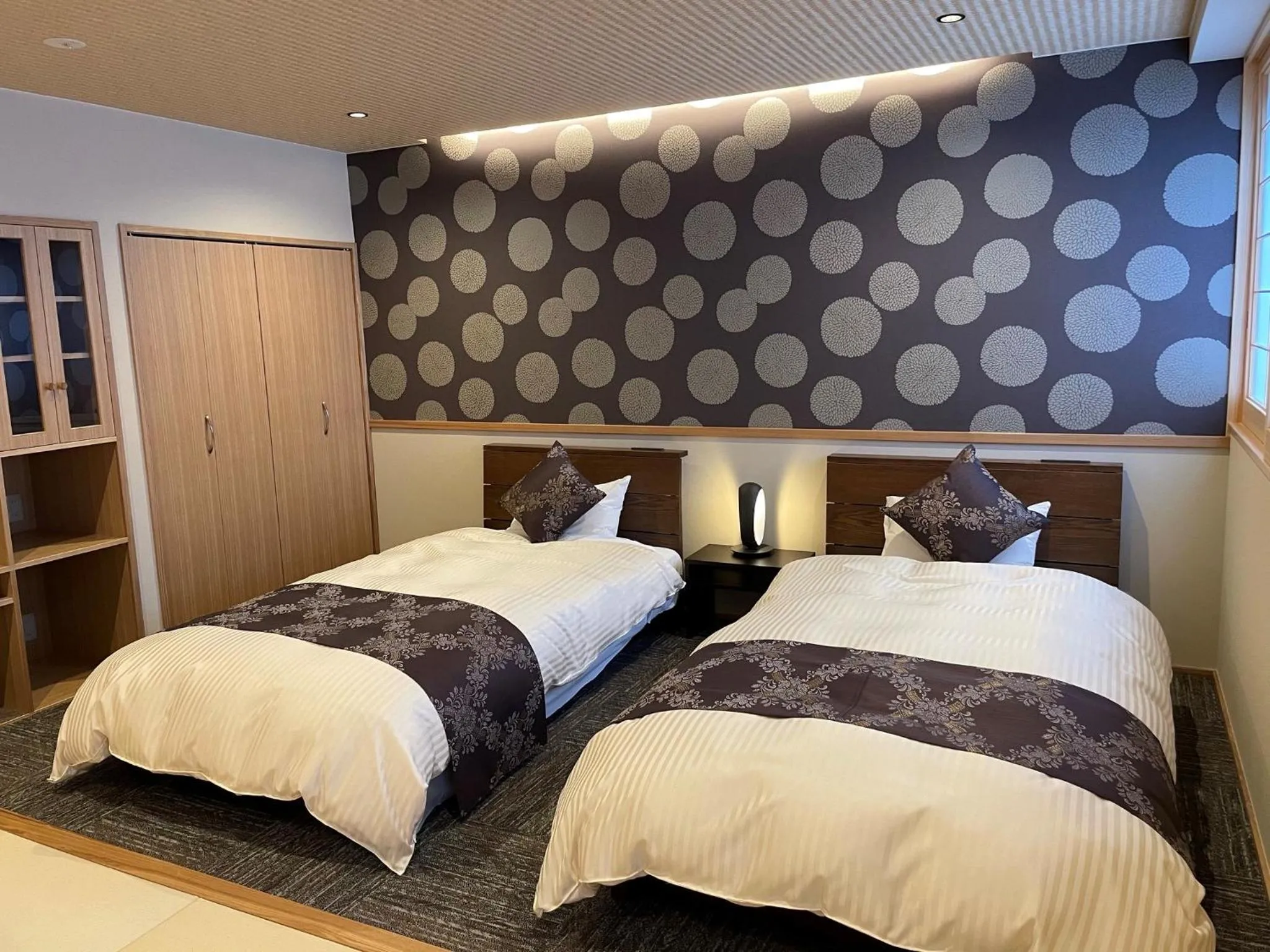 Bed in Hotel Kazurabashi