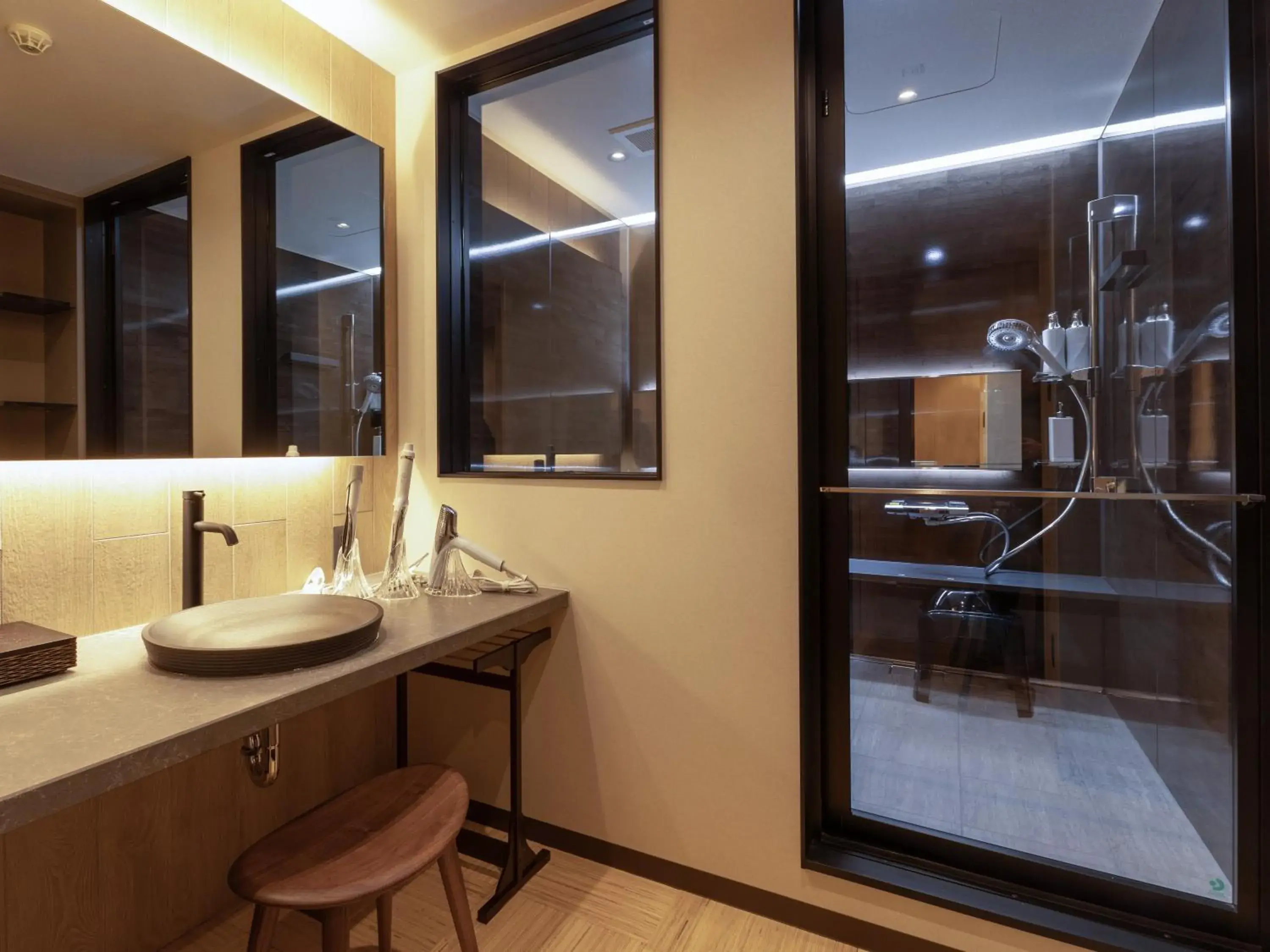 Family Room with Bathroom in Hotel Kazurabashi Family Room with Bathroom in Hotel Kazurabashi