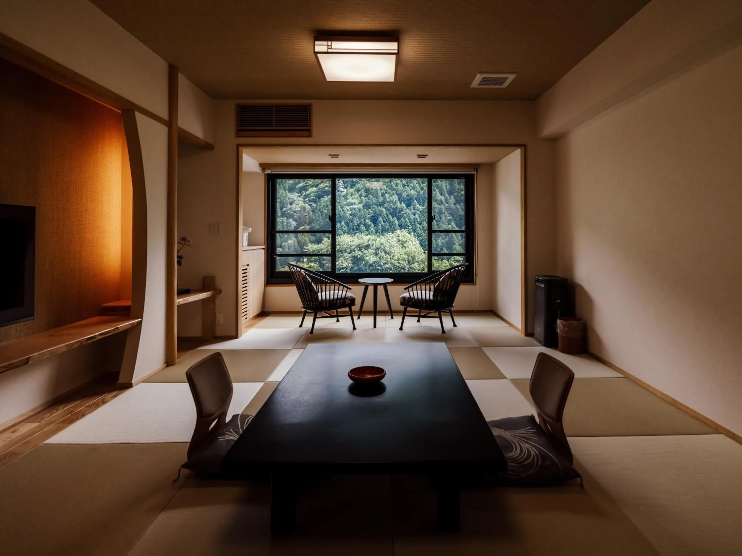 Bed in Hotel Kazurabashi