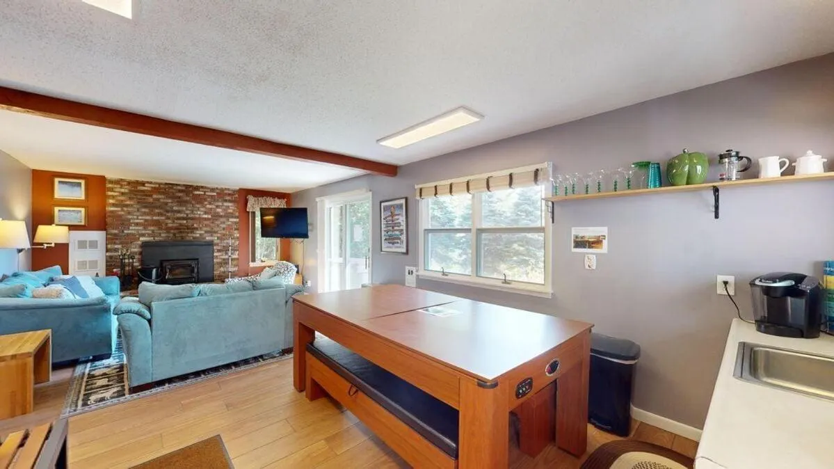 Silver Spring Chalet