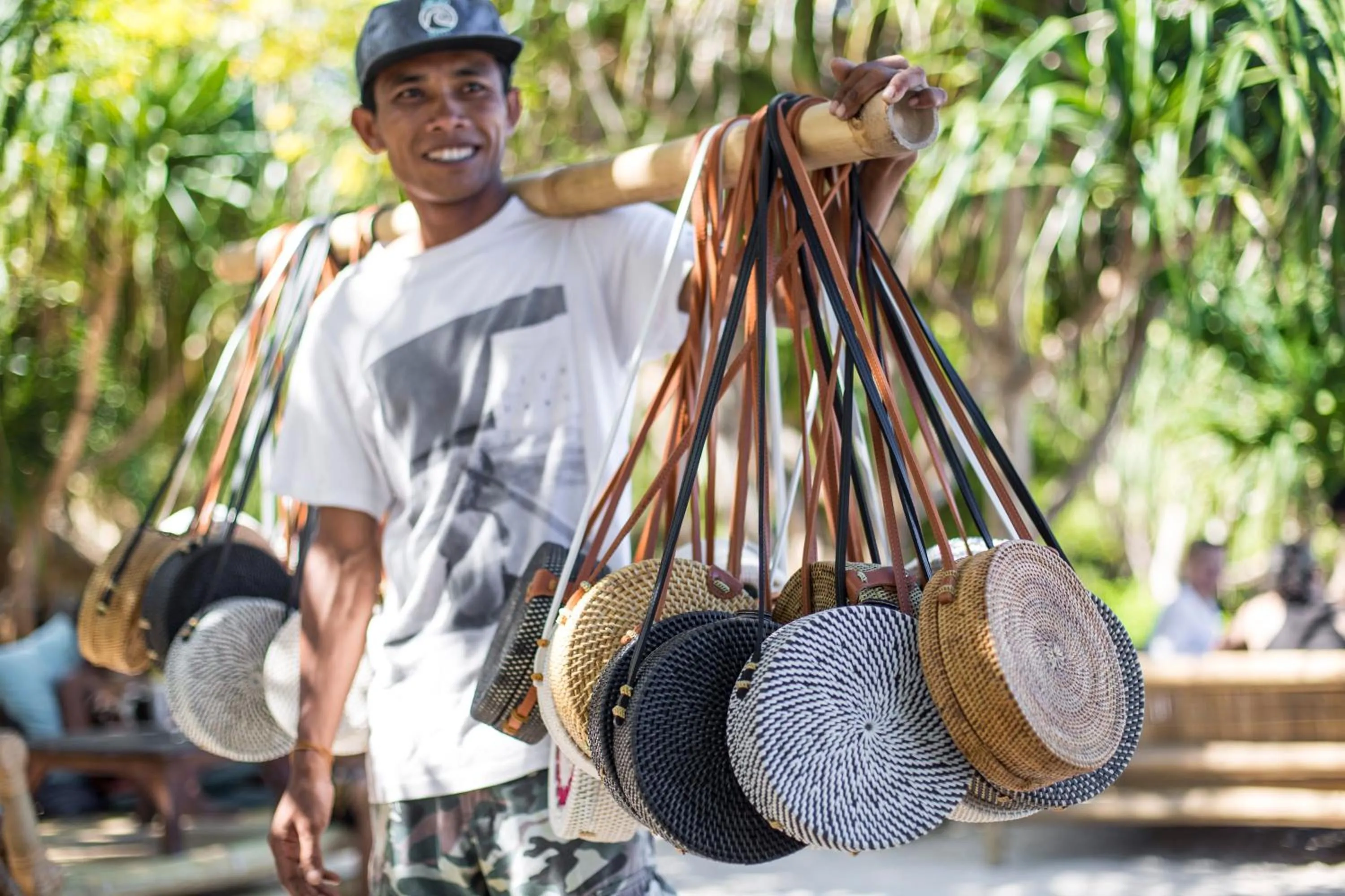 Island View Bar & Bungalow