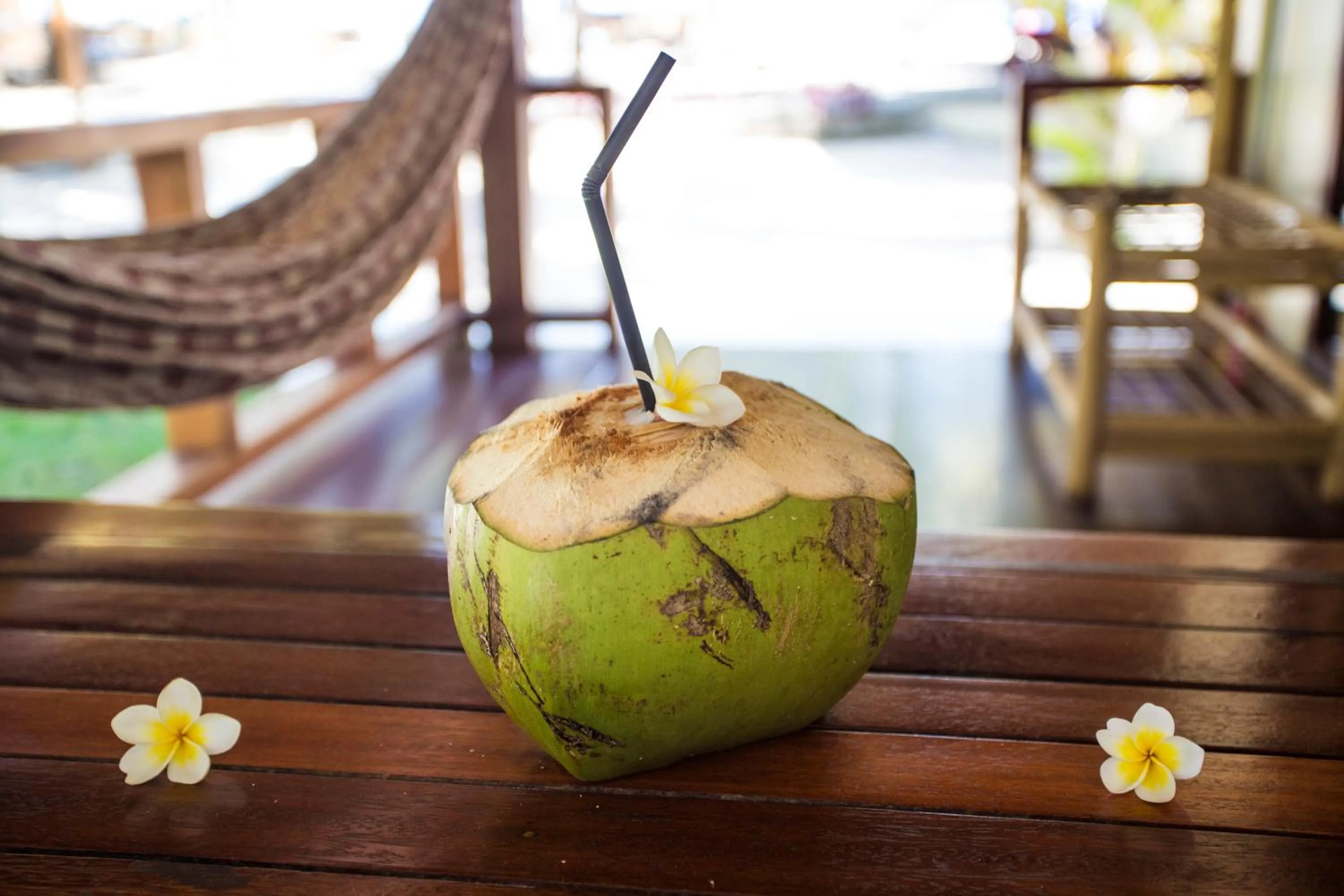 Island View Bar & Bungalow