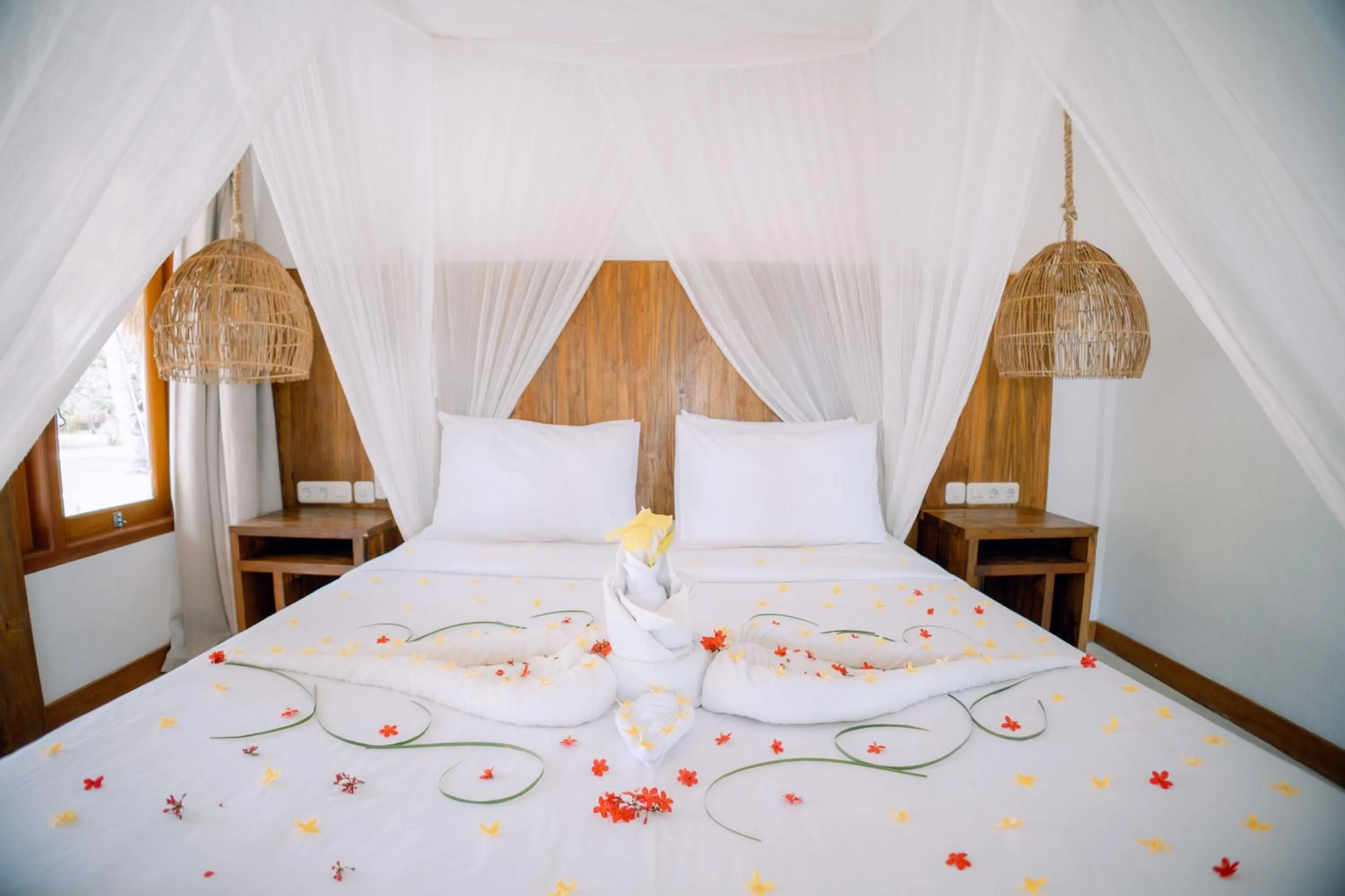 Bed in Island View Bar & Bungalow