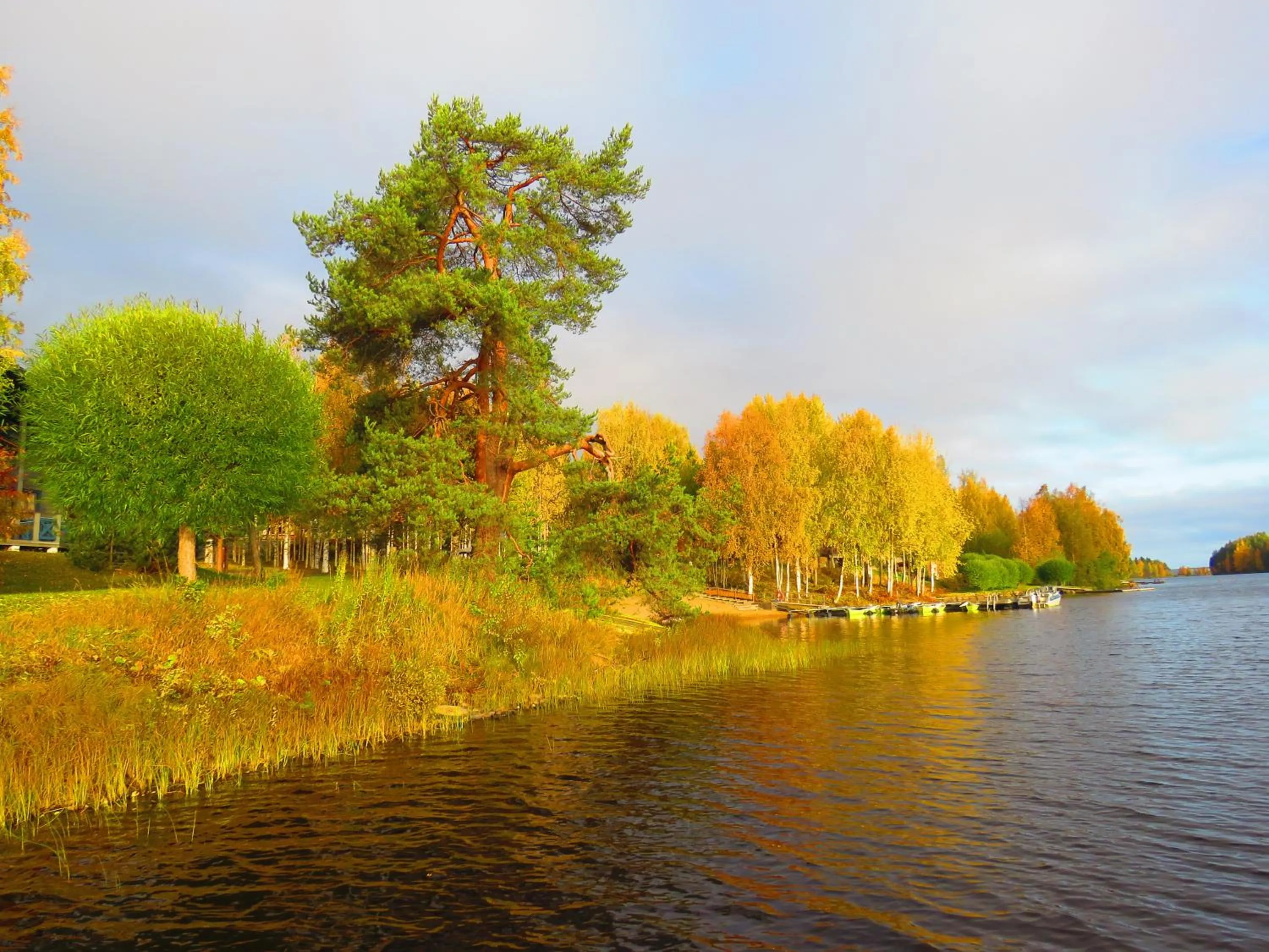 Fishing in Holiday Village Tahko-Tours