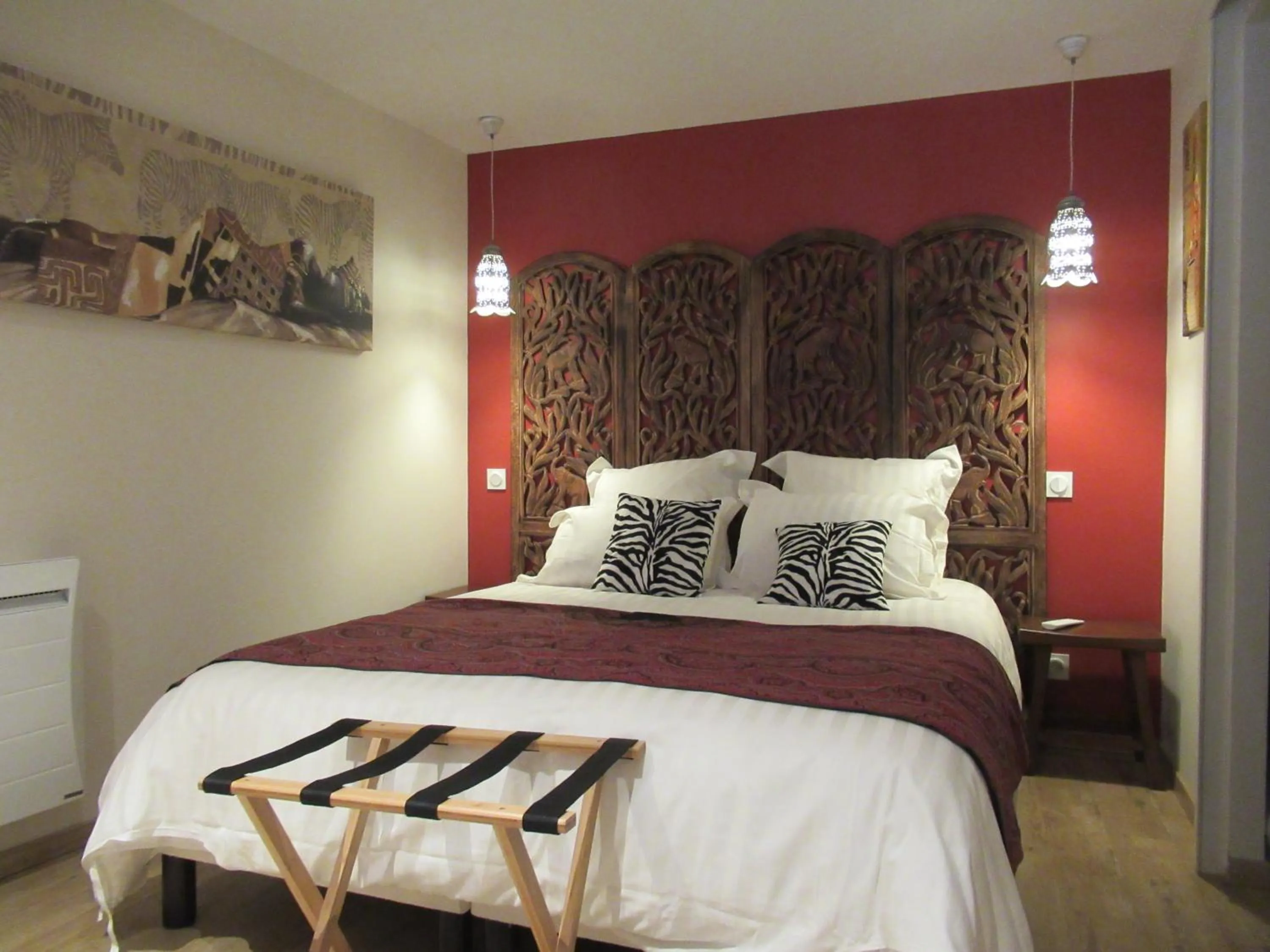 Bedroom, Bed in La chenevière