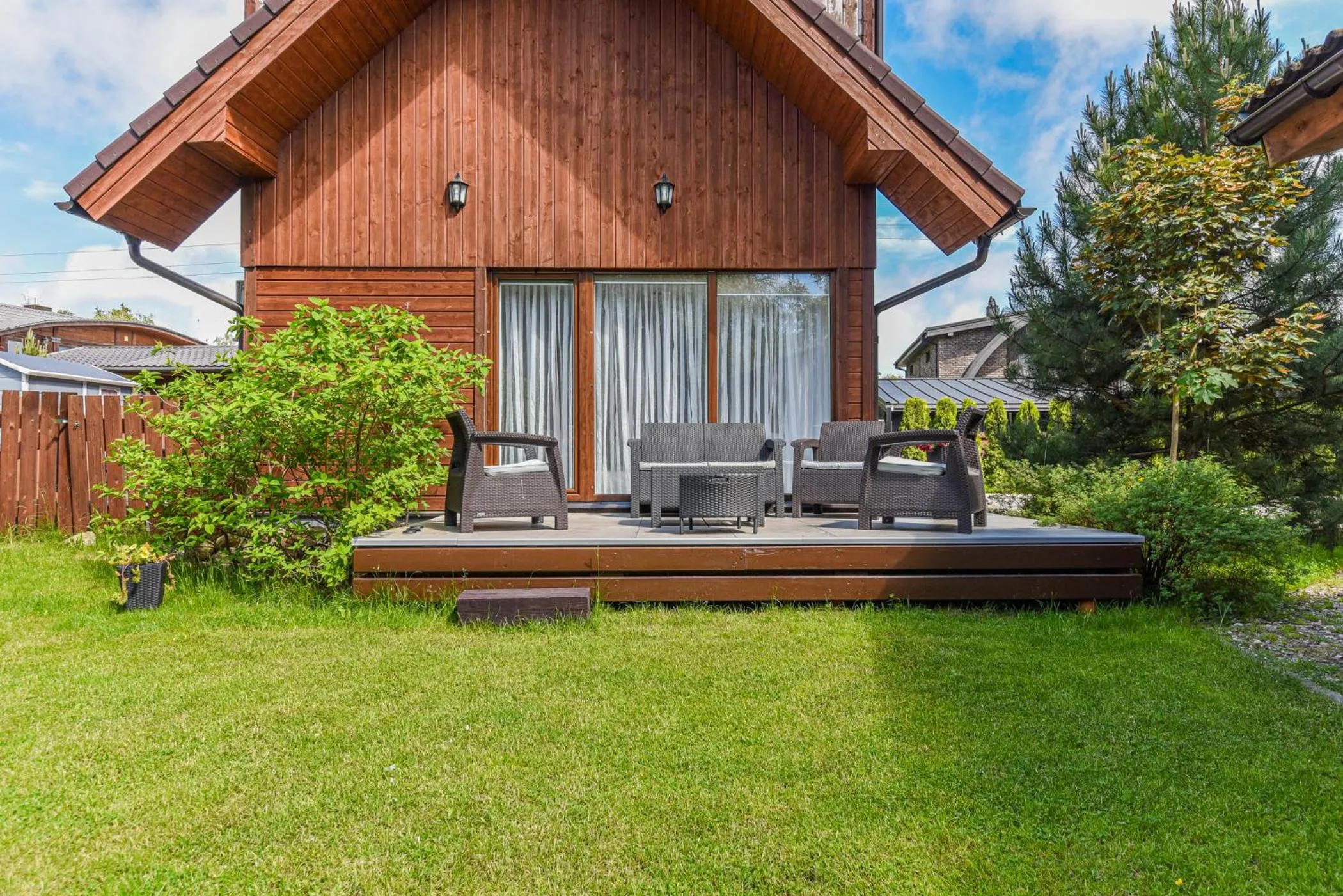 Property building in Guest House Pasaulio Krastas