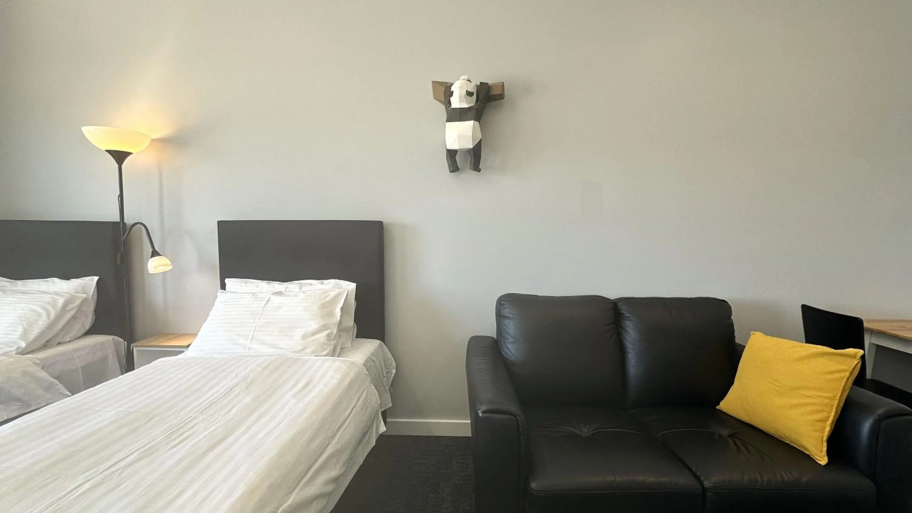 Bedroom, Bed in Vikas