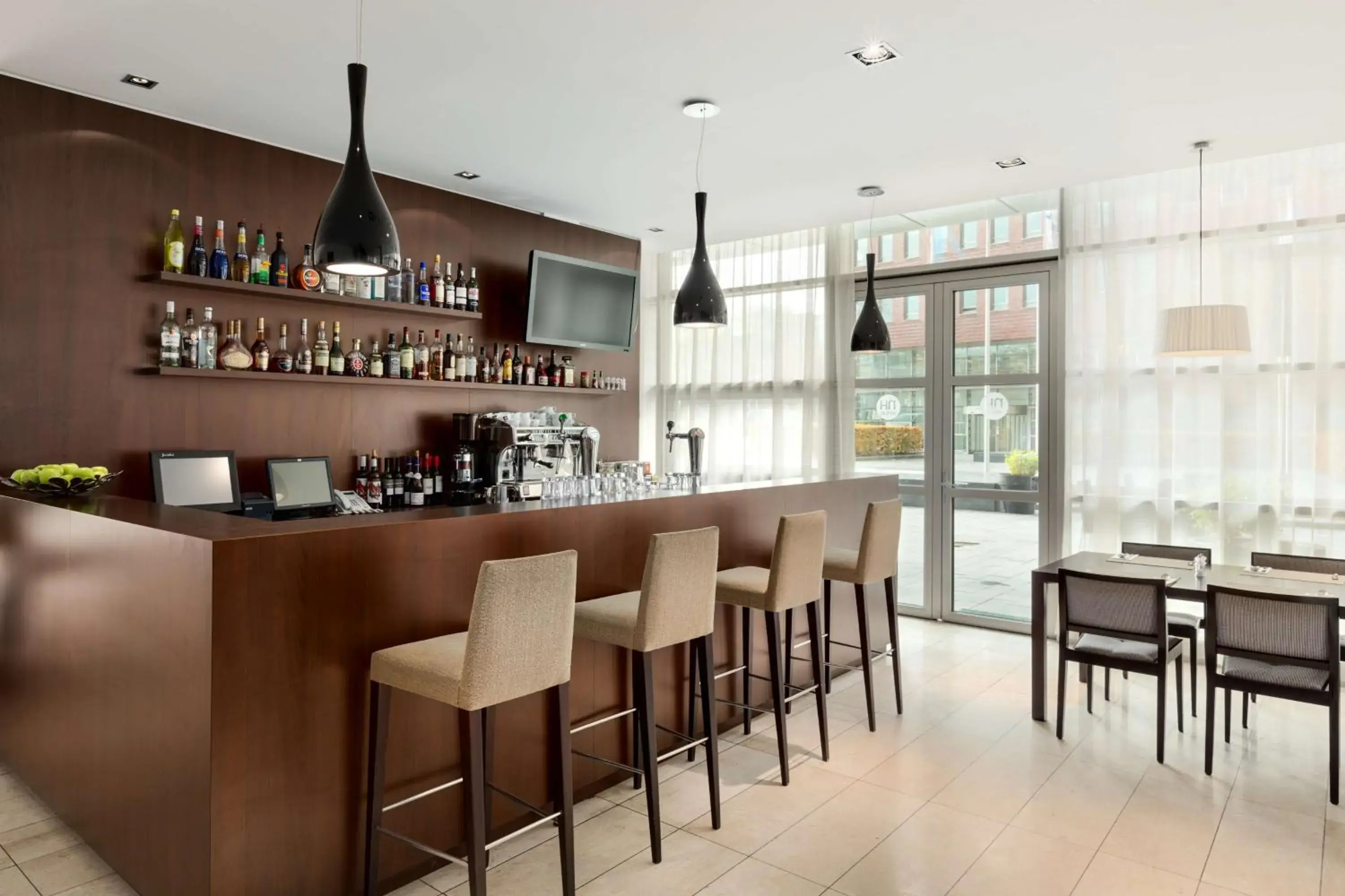 Lounge or bar in NH Amersfoort Lounge or bar in NH Amersfoort