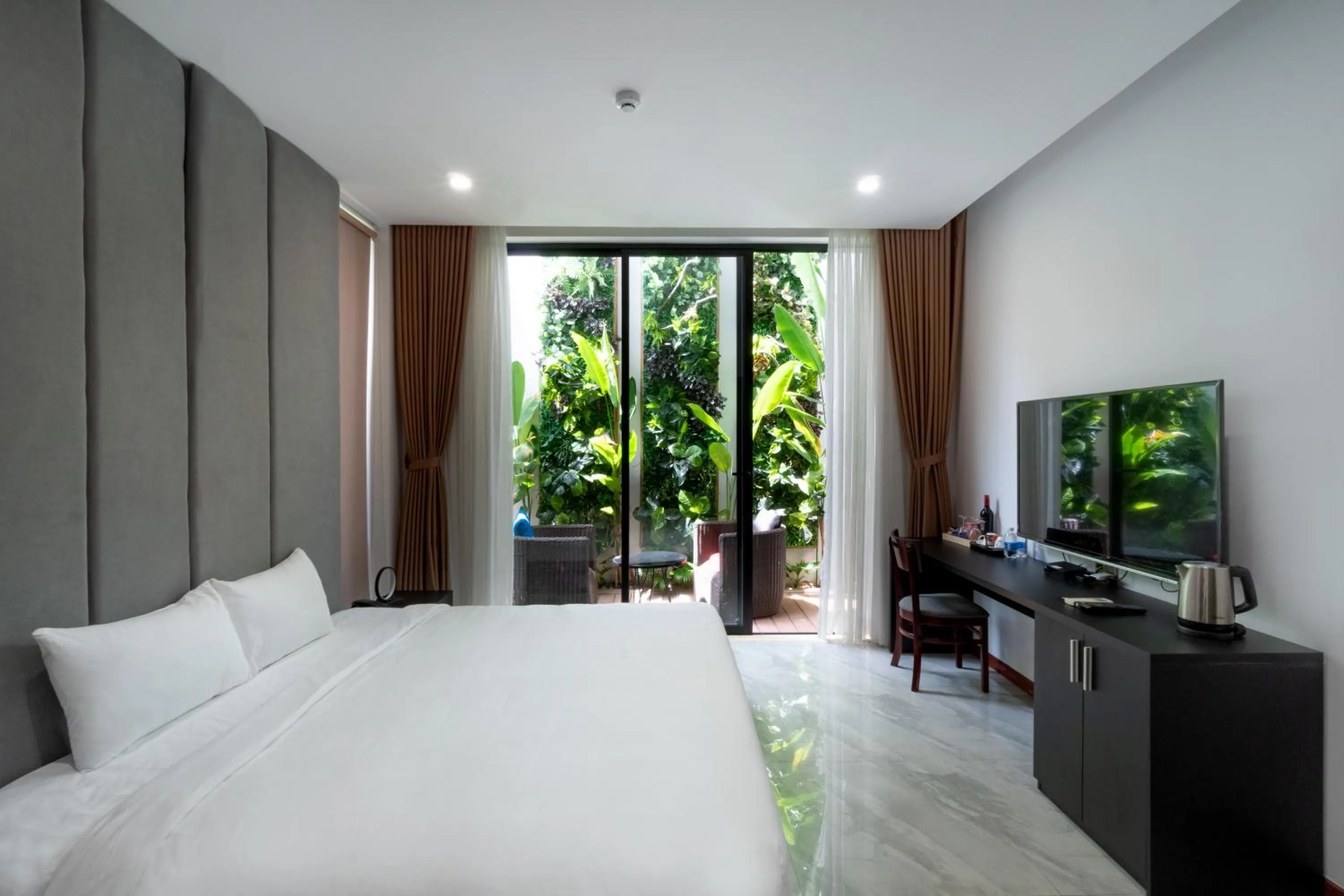 Bed in Khong Cam Garden Villas