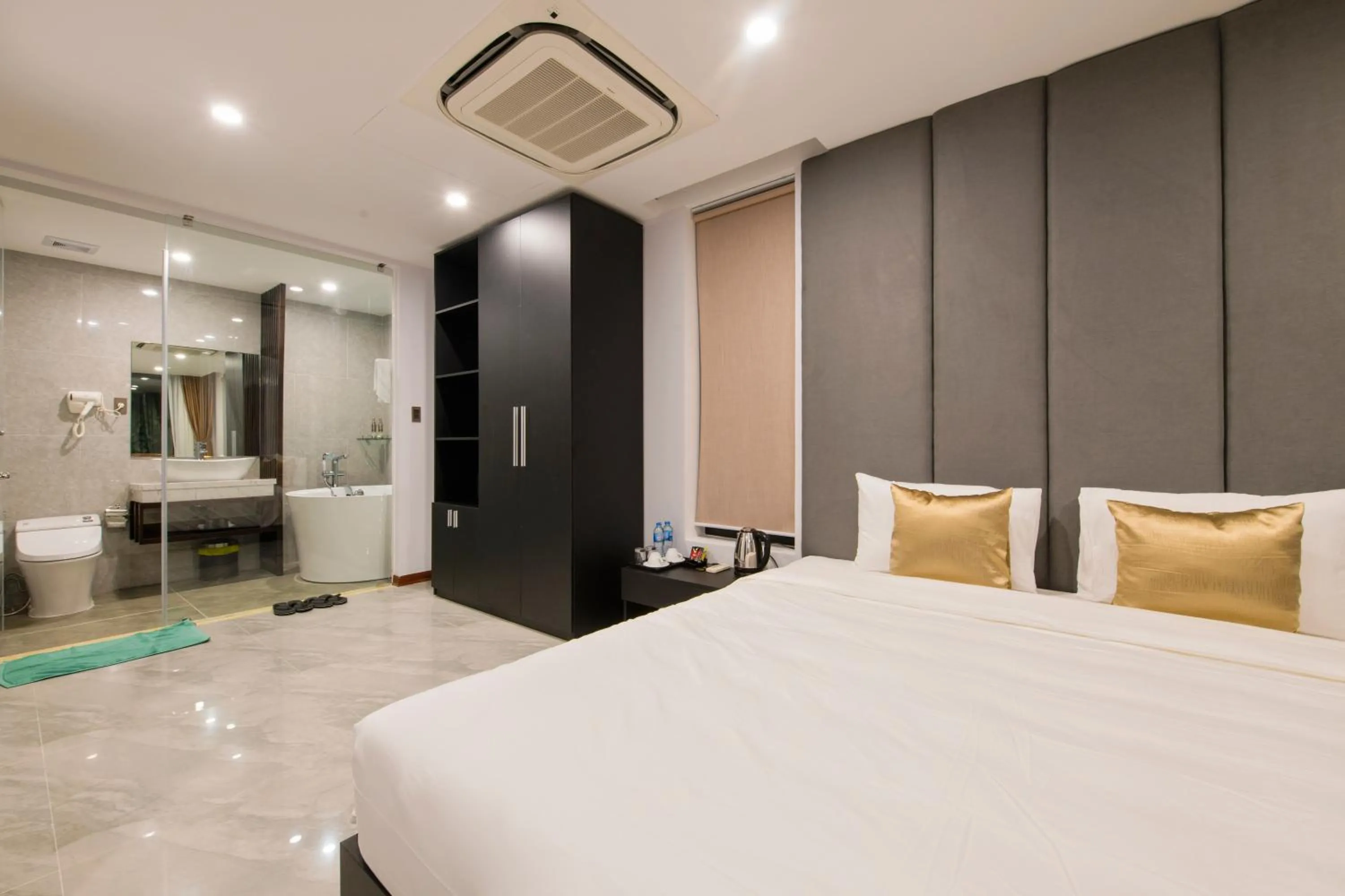 Bed in Khong Cam Garden Villas