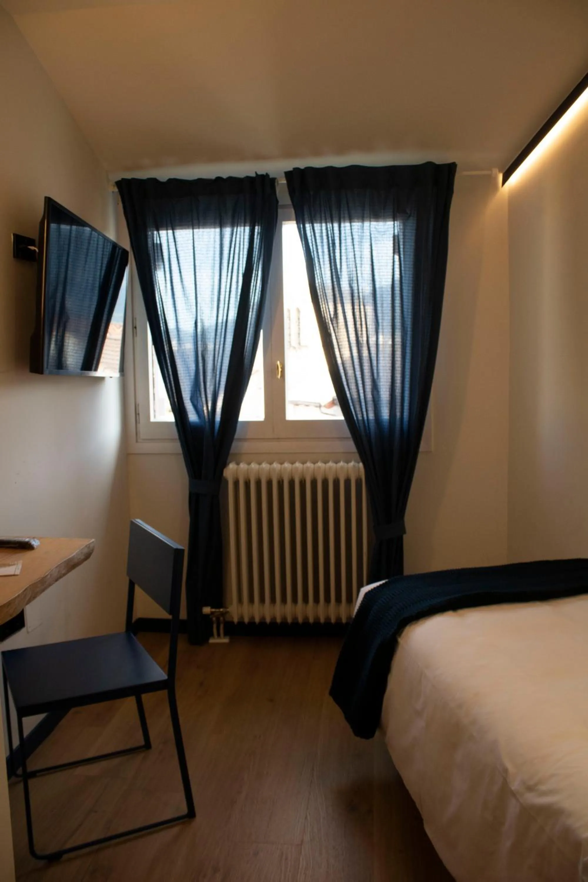 Bed in Hotel Alda Jolio Jaca