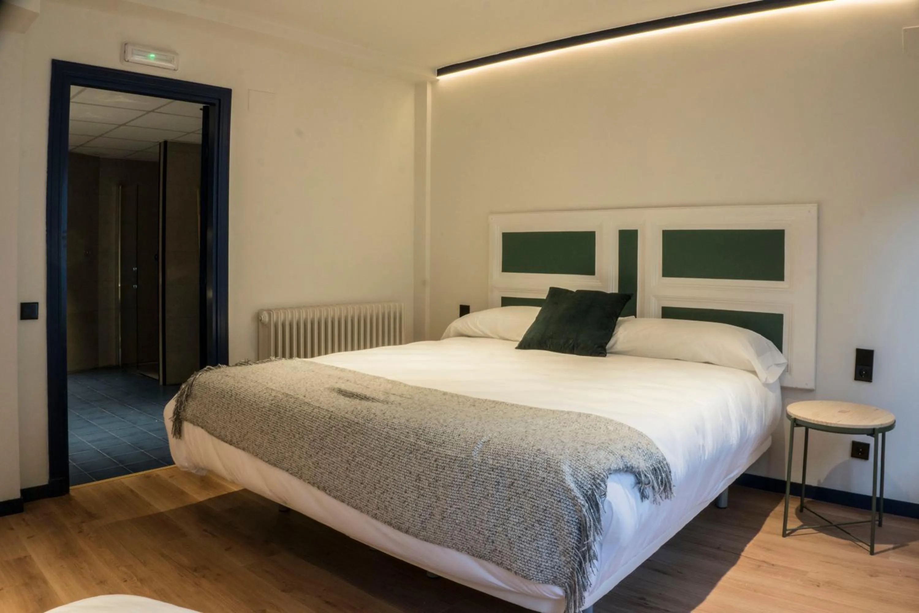 Bed in Hotel Alda Jolio Jaca