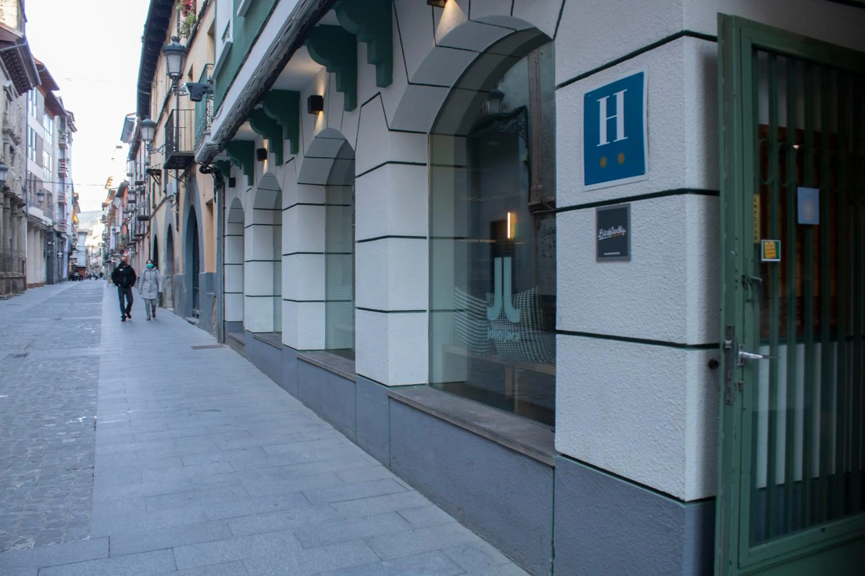 Facade/entrance in Hotel Alda Jolio Jaca