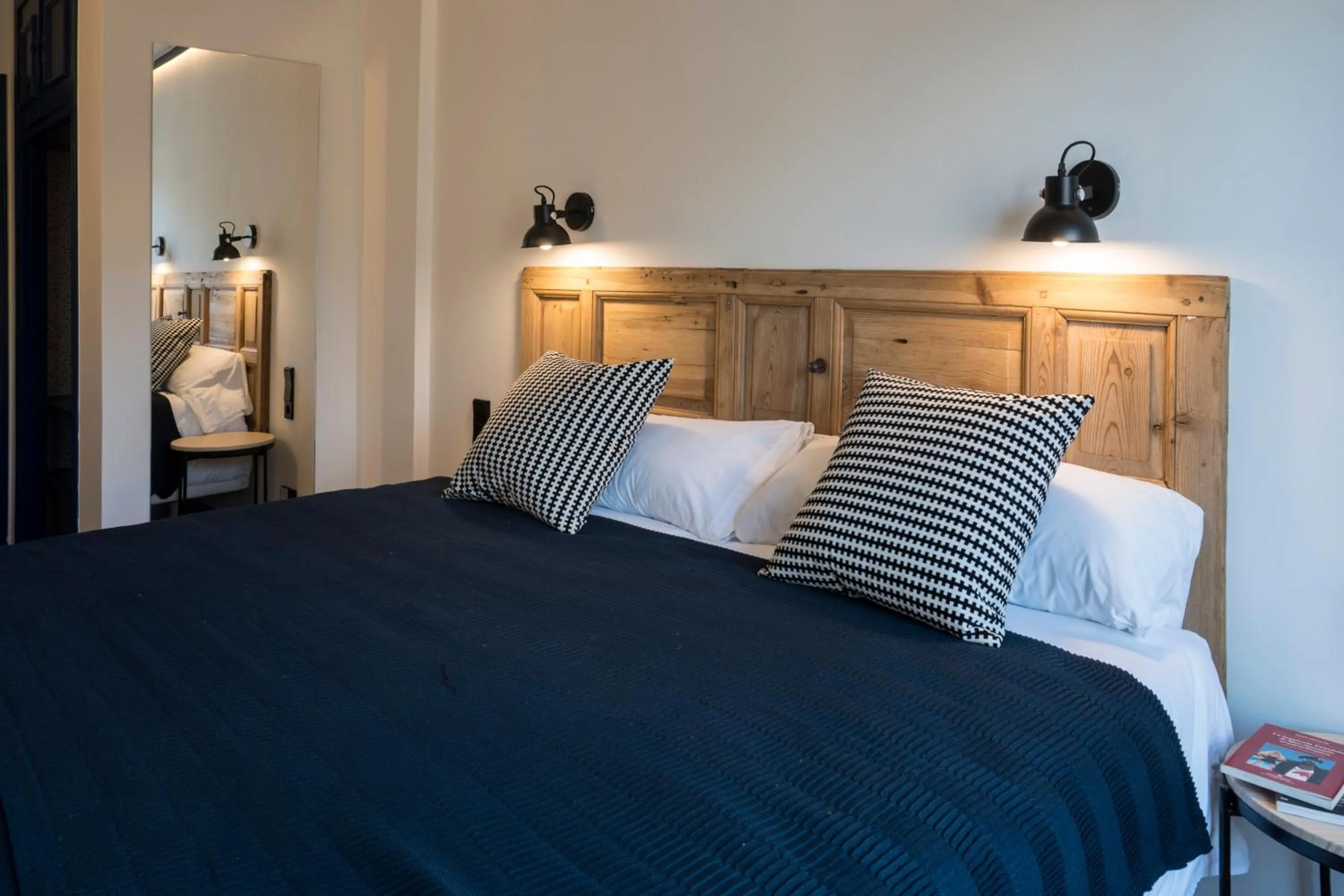 Bedroom, Bed in Hotel Alda Jolio Jaca