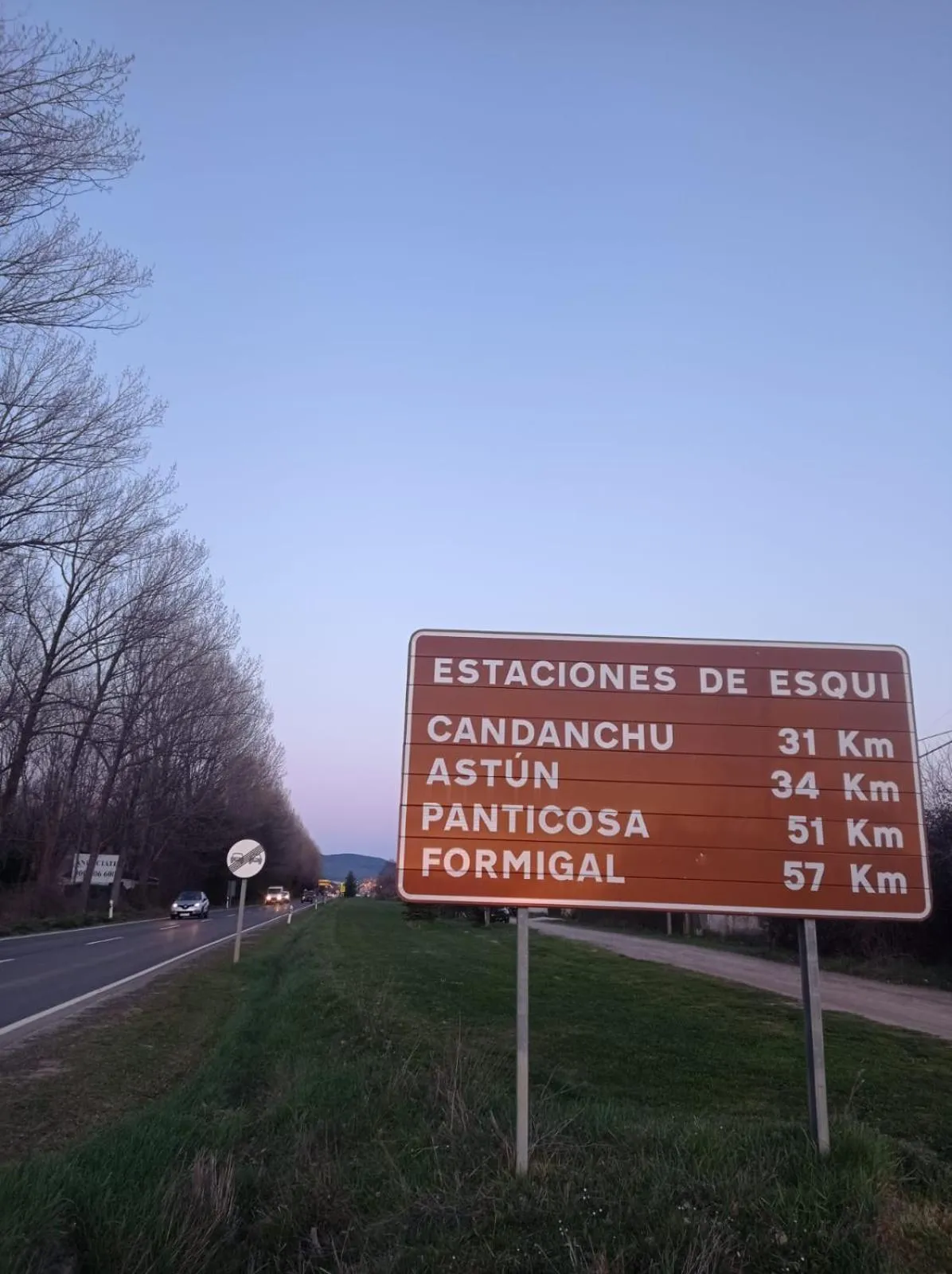 Hiking in Hotel Alda Jolio Jaca