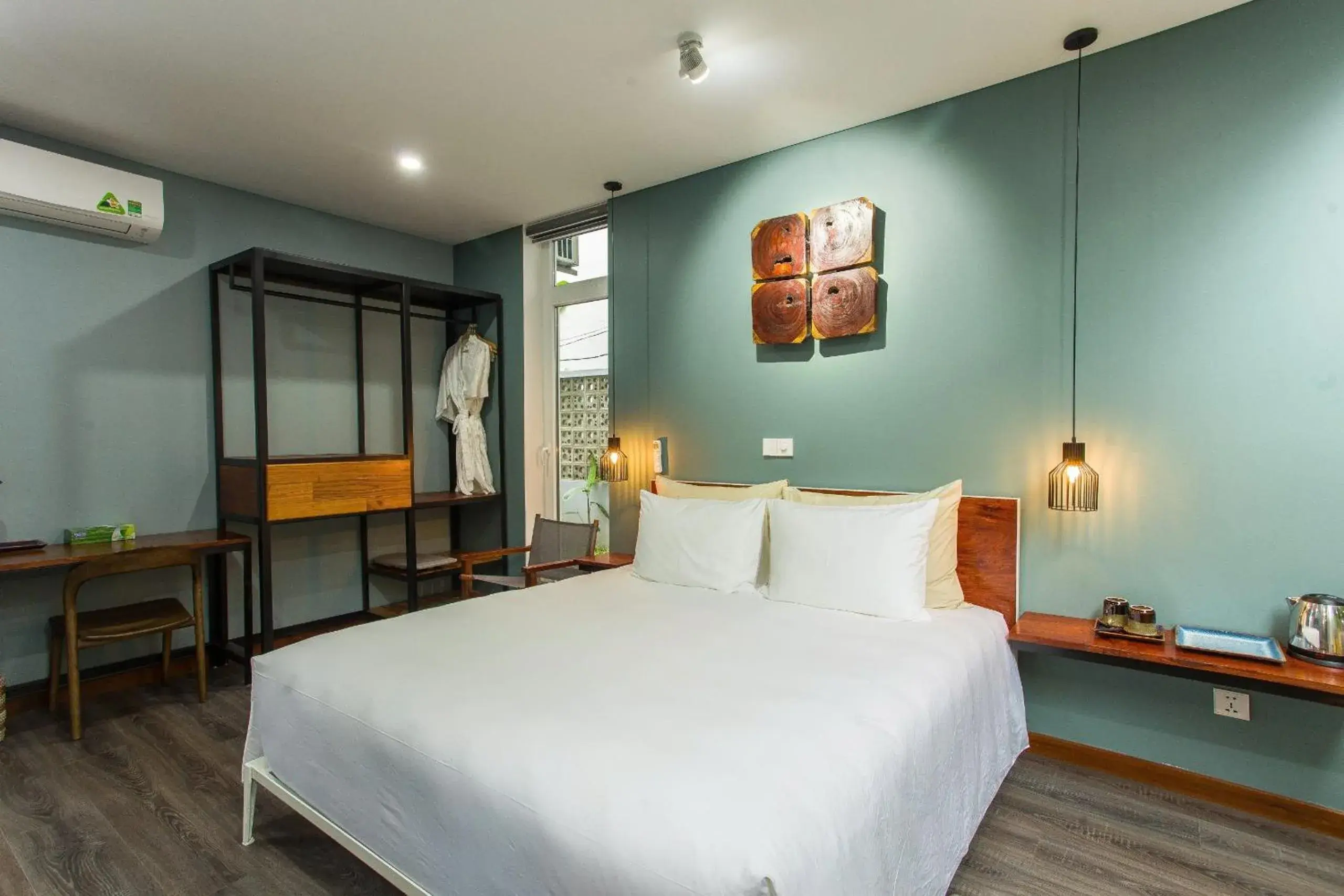 King Room in An Bang beach Chay Villas King Room in An Bang beach Chay Villas