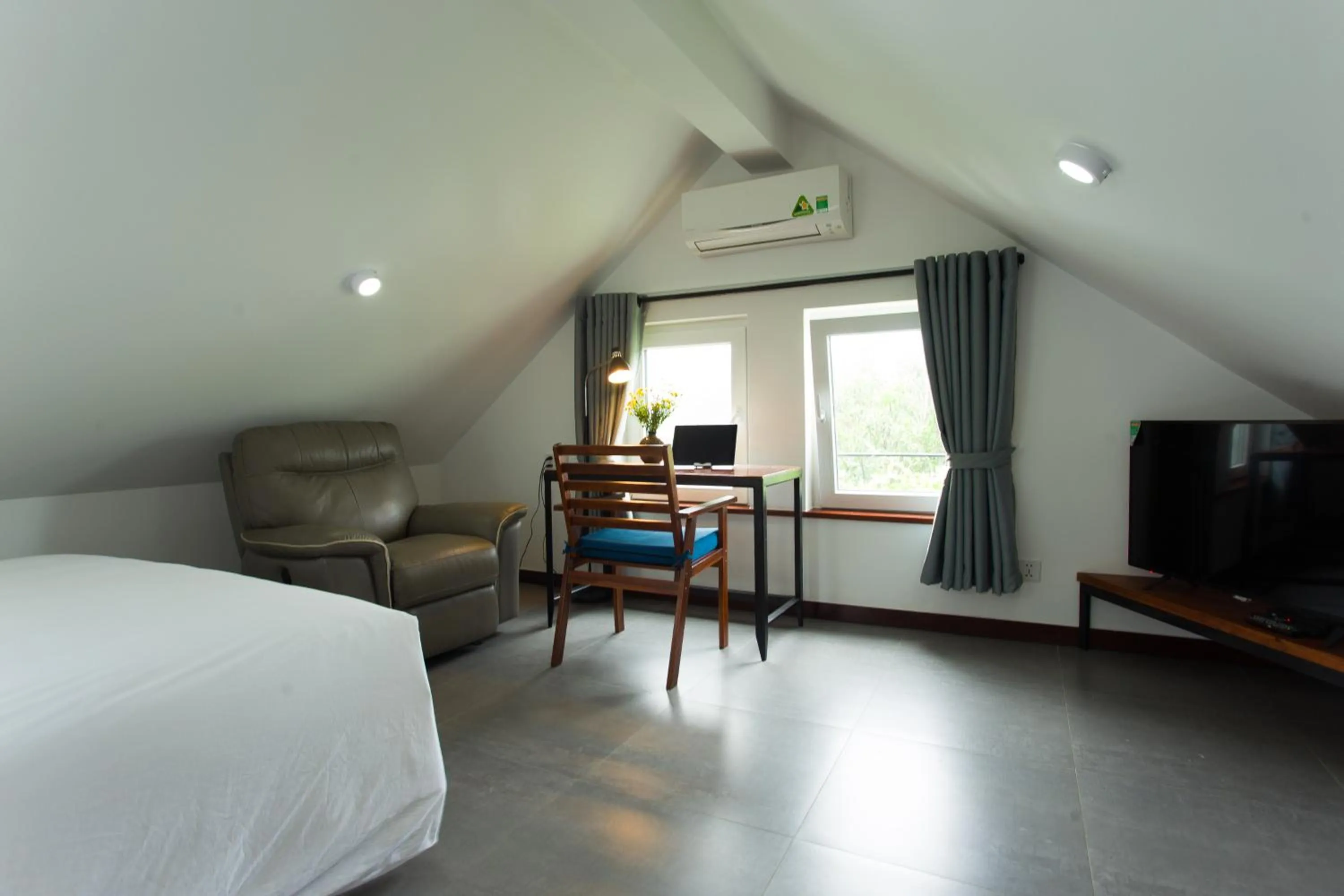 Bed in An Bang beach Chay Villas