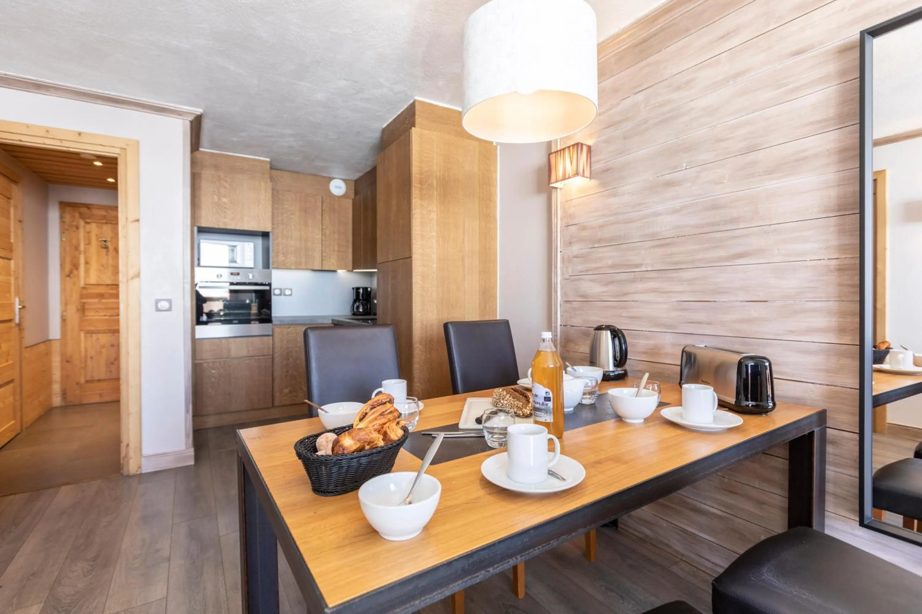 Coffee/tea facilities in Chalet des Neiges Hermine