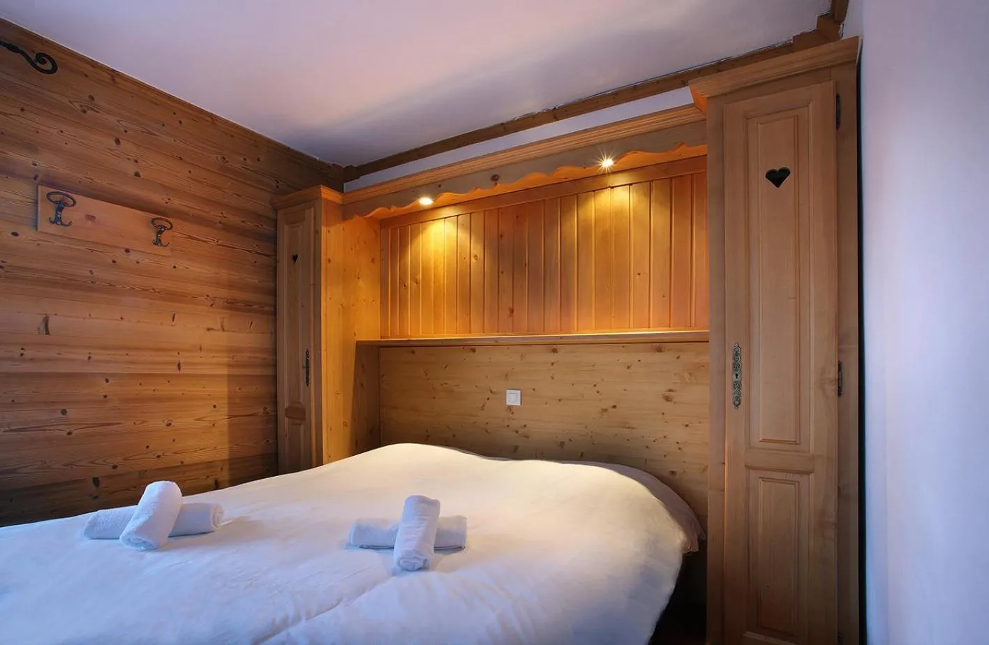 Bed in Résidence Les Arolles by Les Etincelles