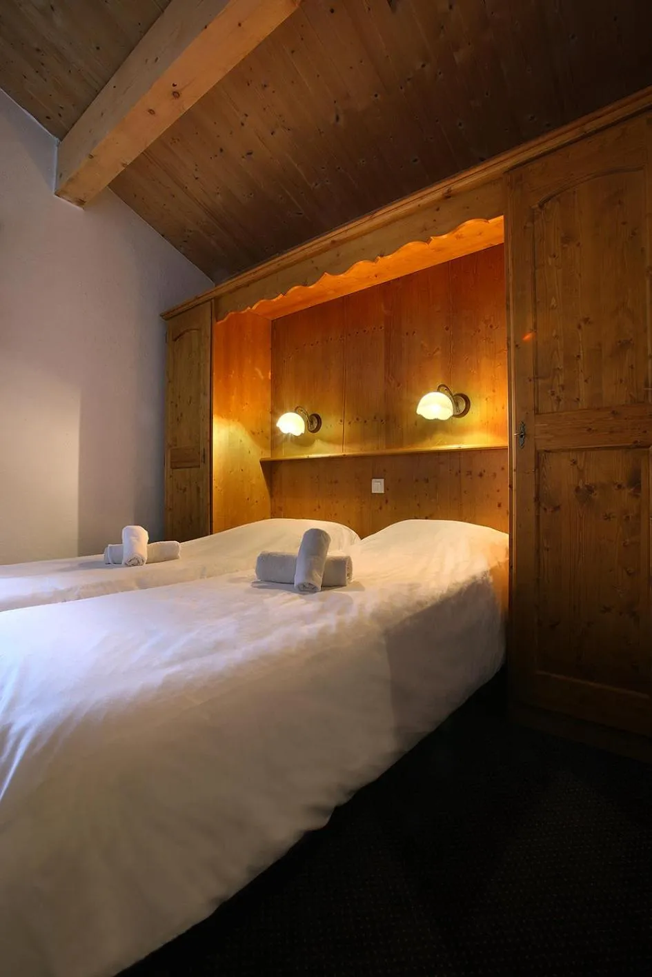 Bed in Résidence Les Arolles by Les Etincelles