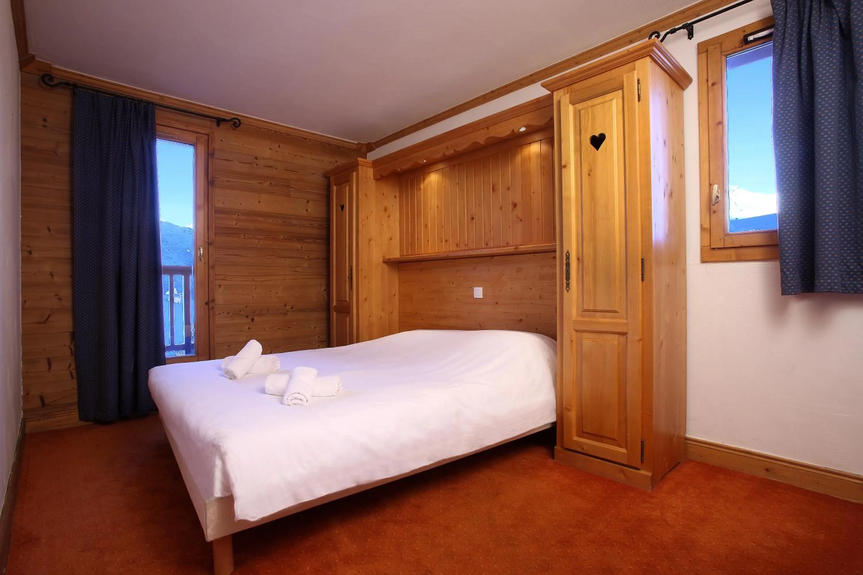 Bedroom, Bed in Résidence Les Arolles by Les Etincelles