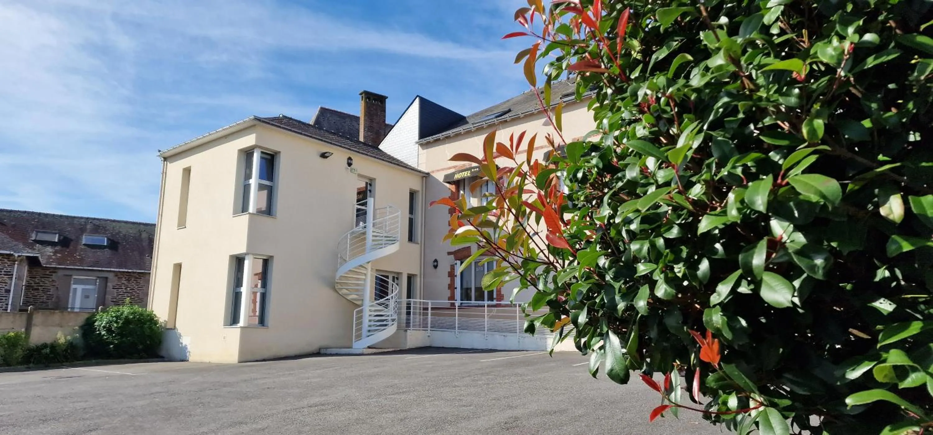 Property building in Hotel le Bellevue