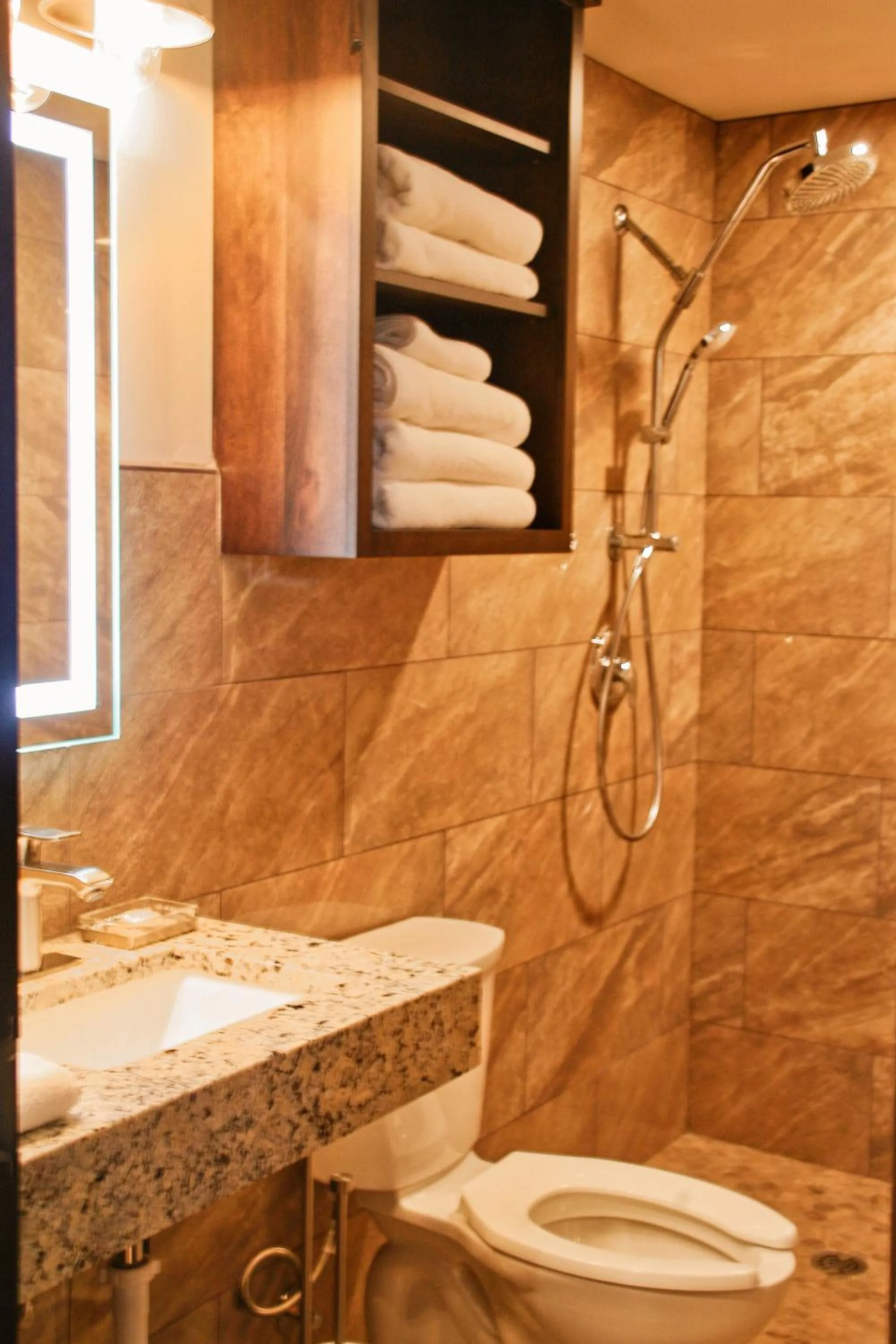 Iron Springs Luxury Lodge & Spa