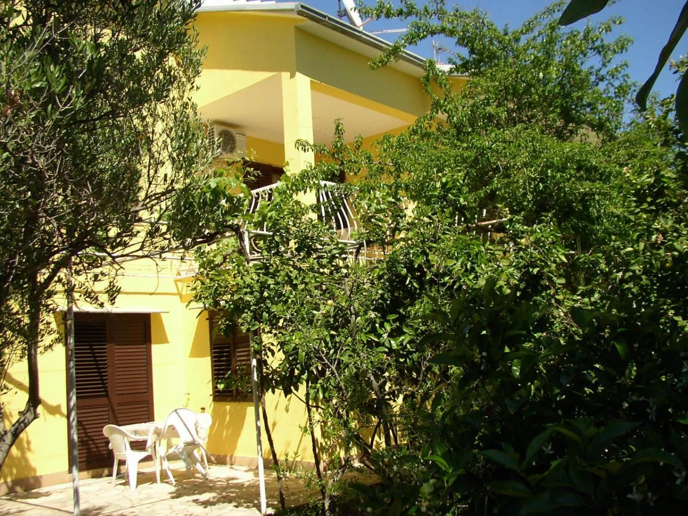 Apartments Runac