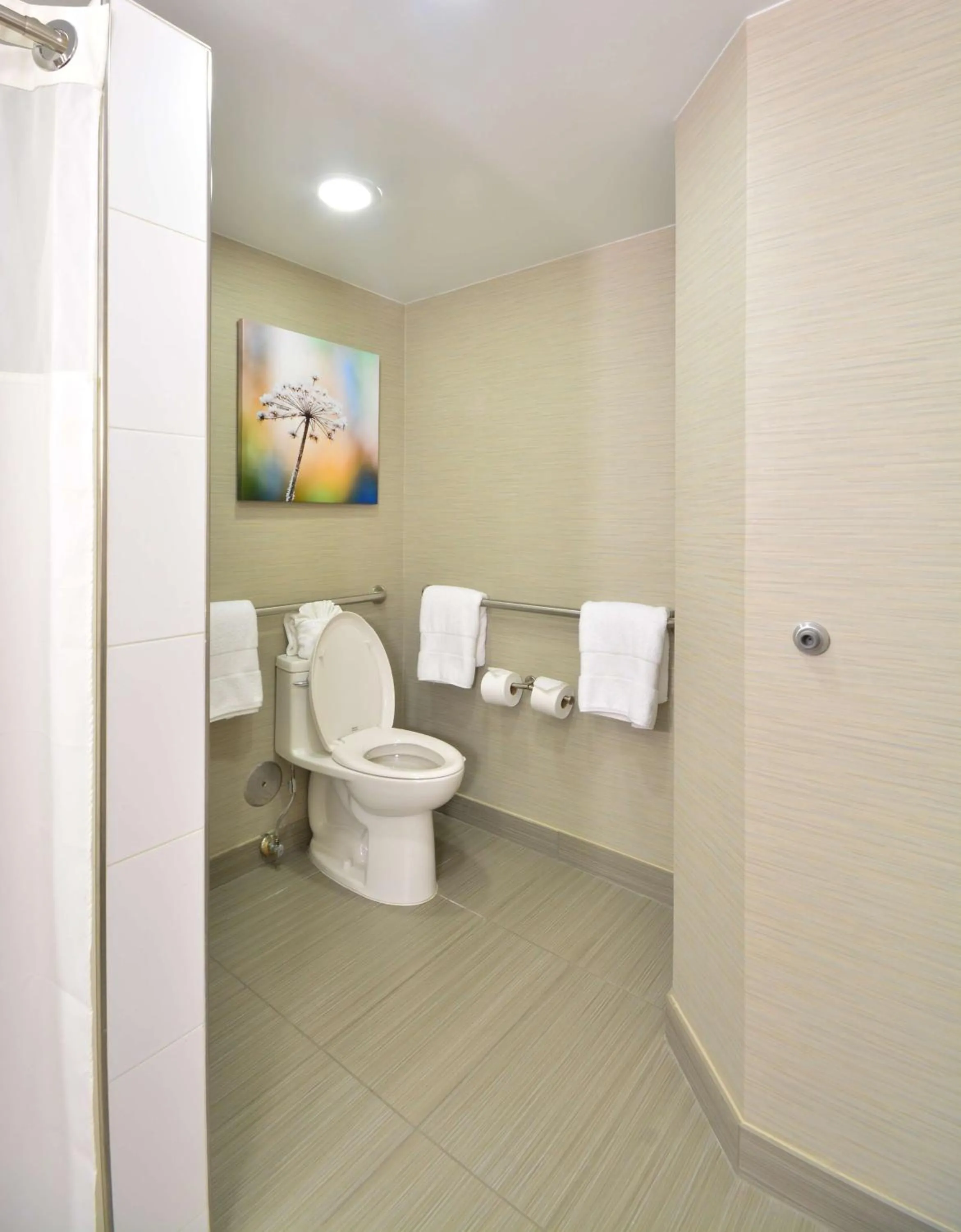 Bathroom in Embassy Suites by Hilton Denver Central Park