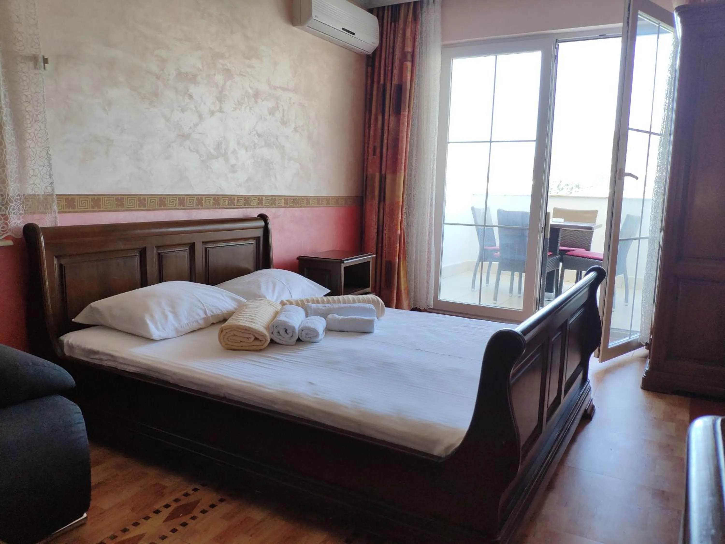 Bed in Apartments Stević - Monaco