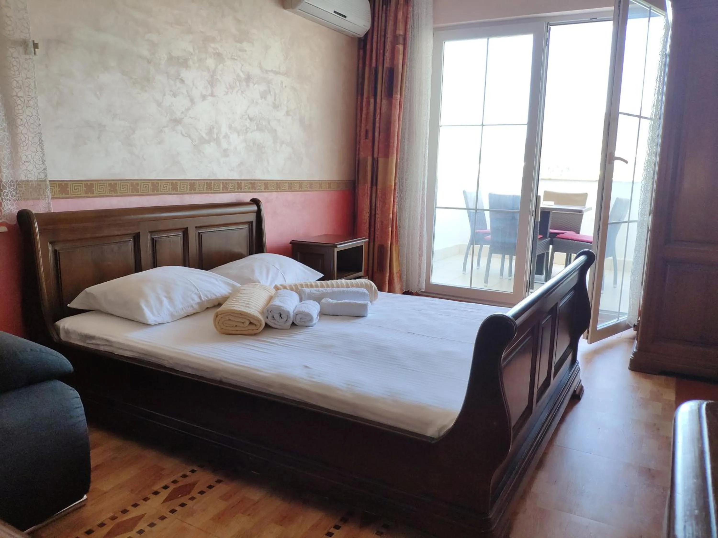 Bed in Apartments Stević - Monaco