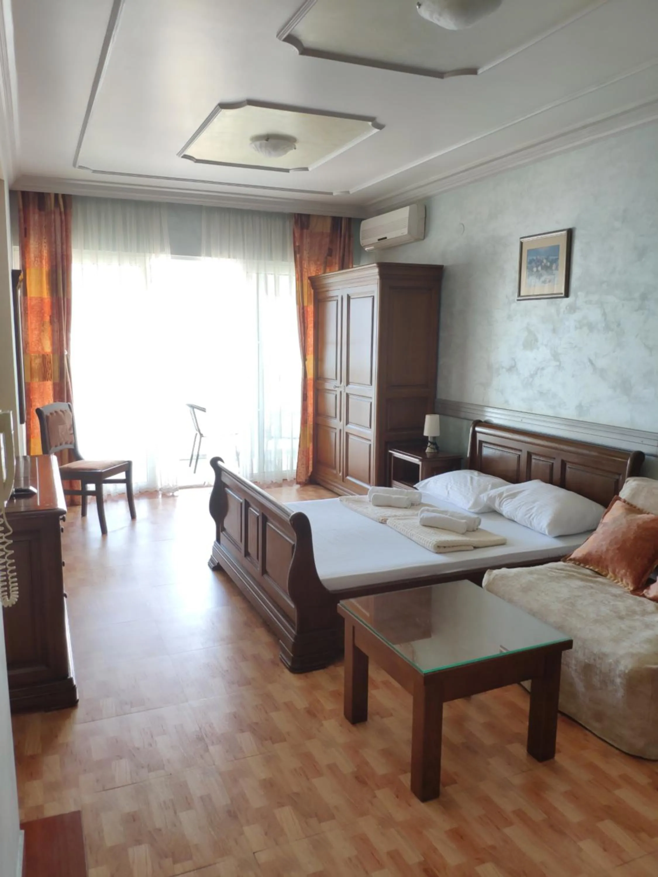 Bed in Apartments Stević - Monaco