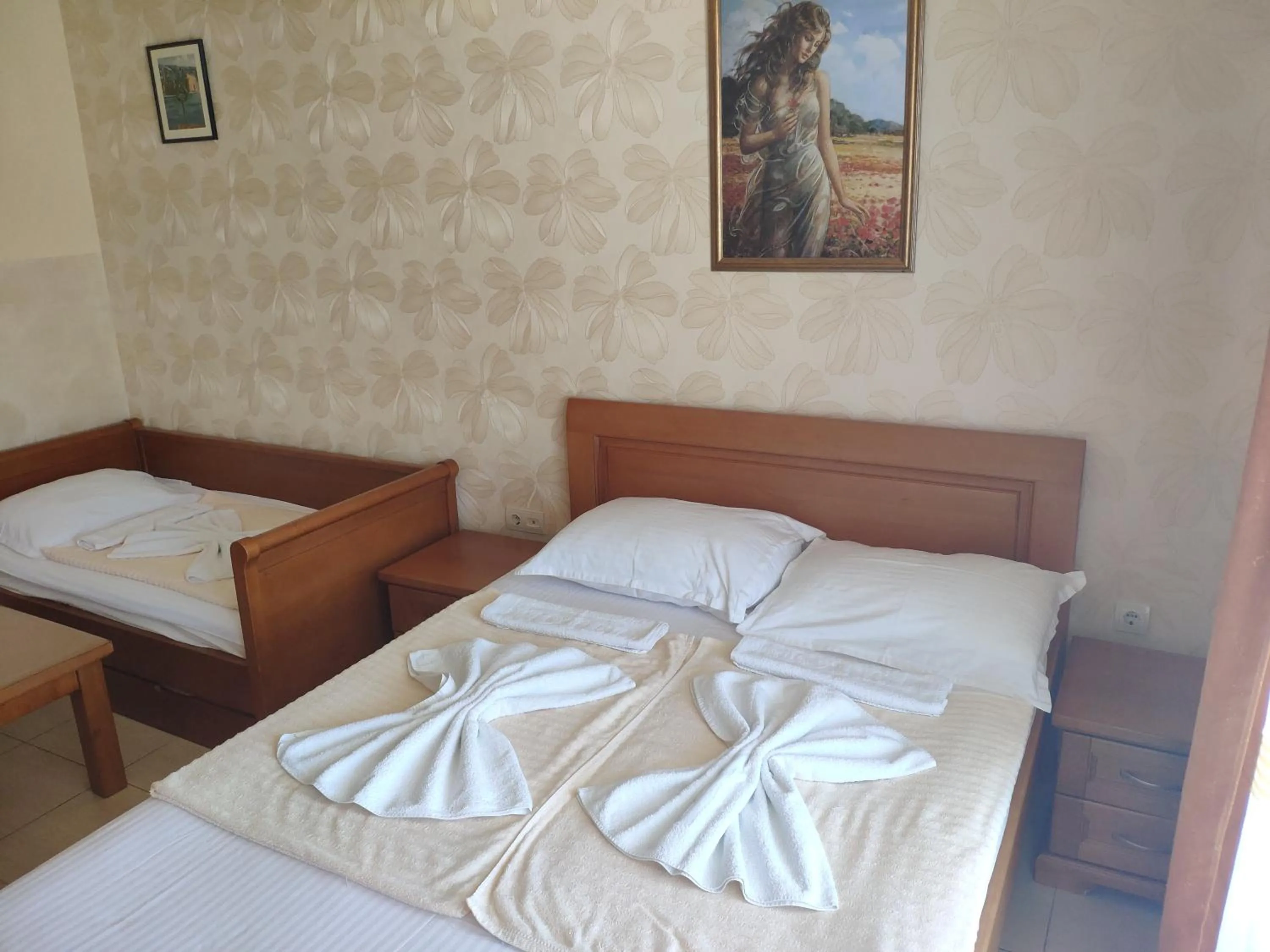 Bed in Apartments Stević - Monaco