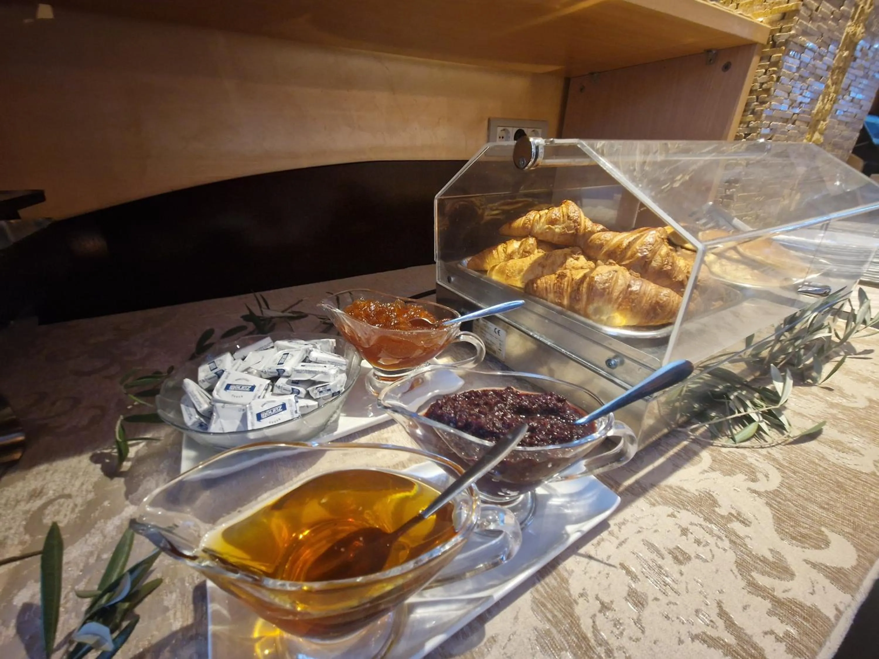 Breakfast in Apartments Stević - Monaco