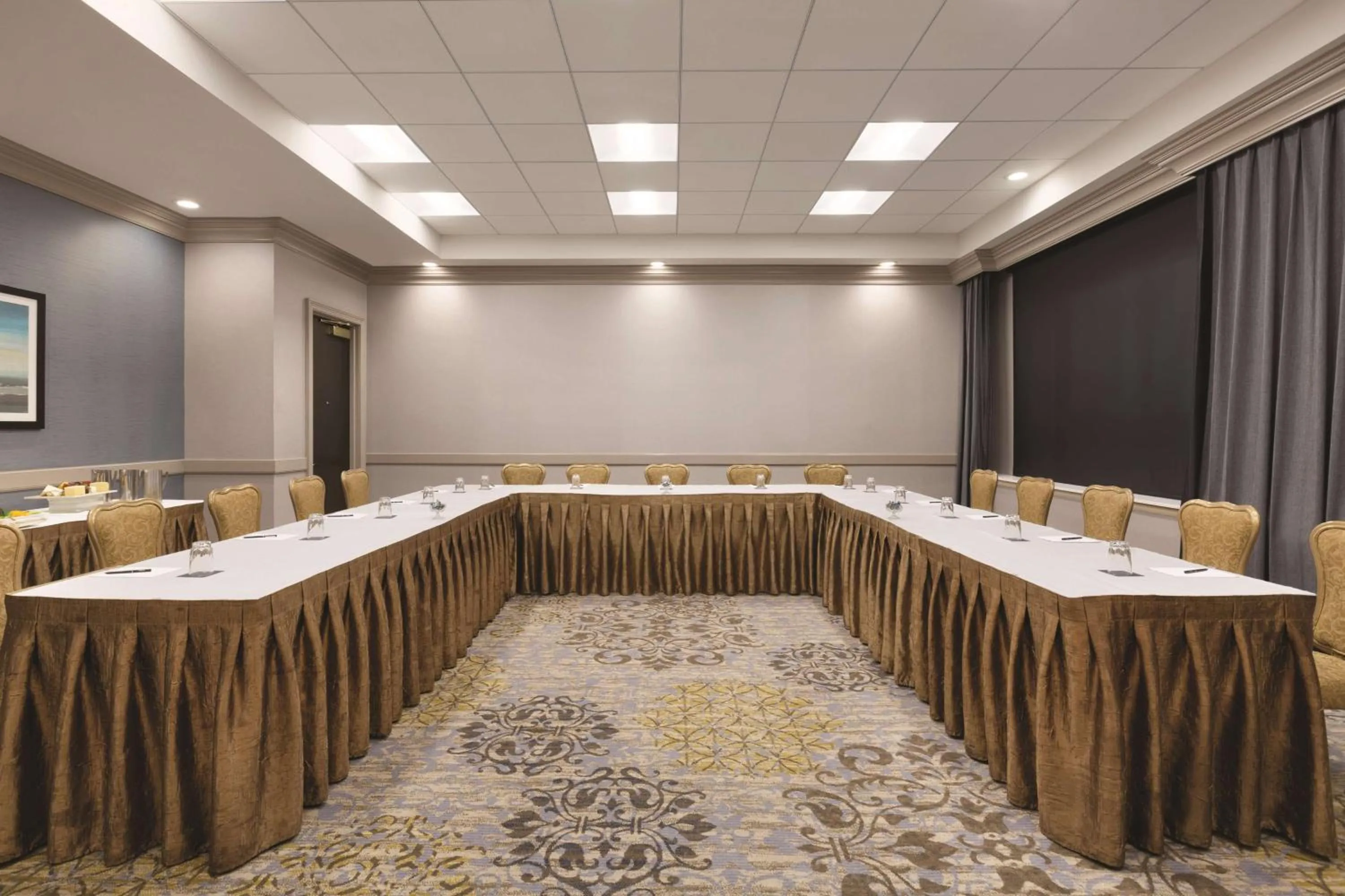 Meeting/conference room in Hilton Philadelphia City Avenue