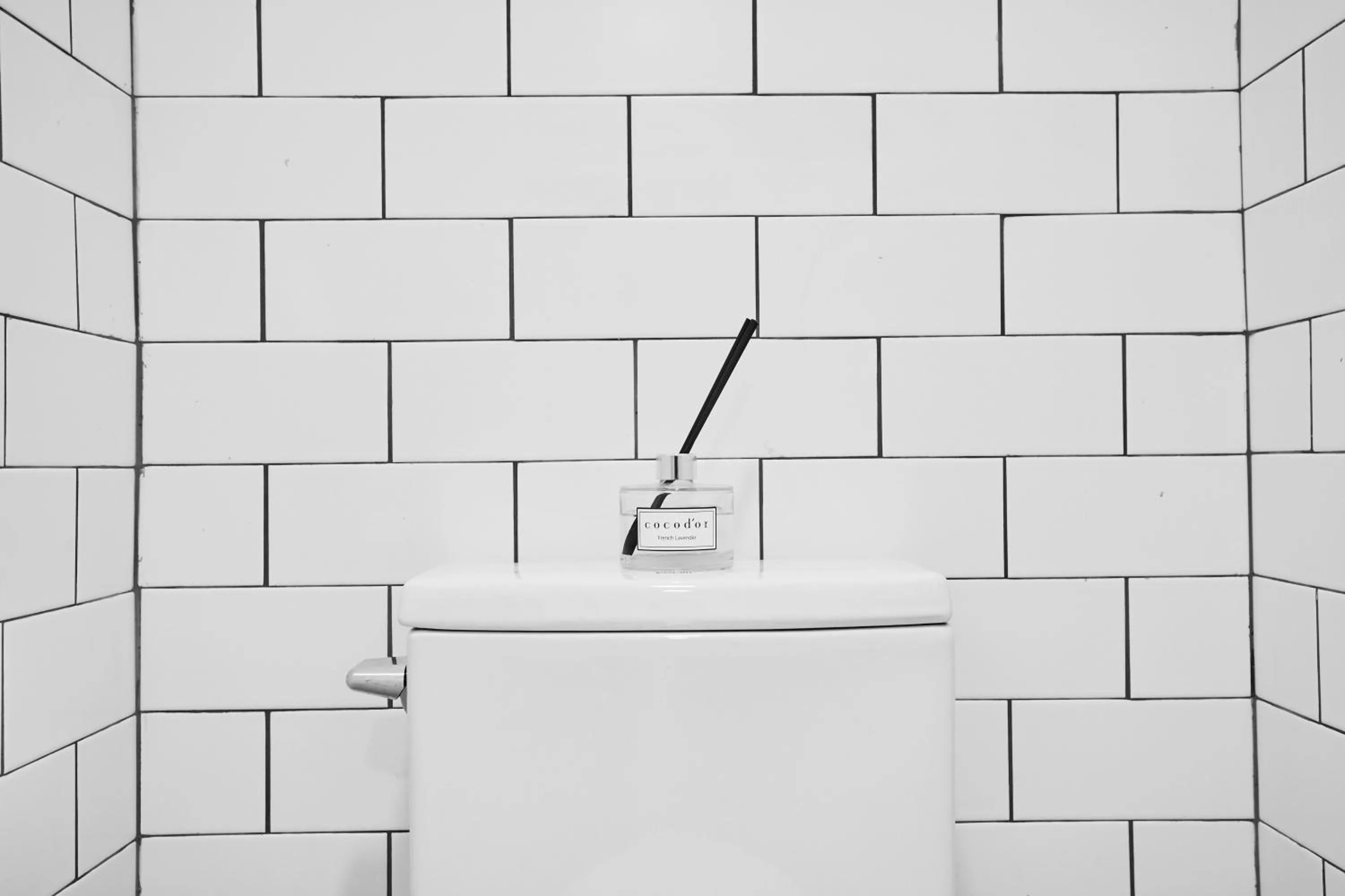 Toilet in THE CAPSULE Myeongdong