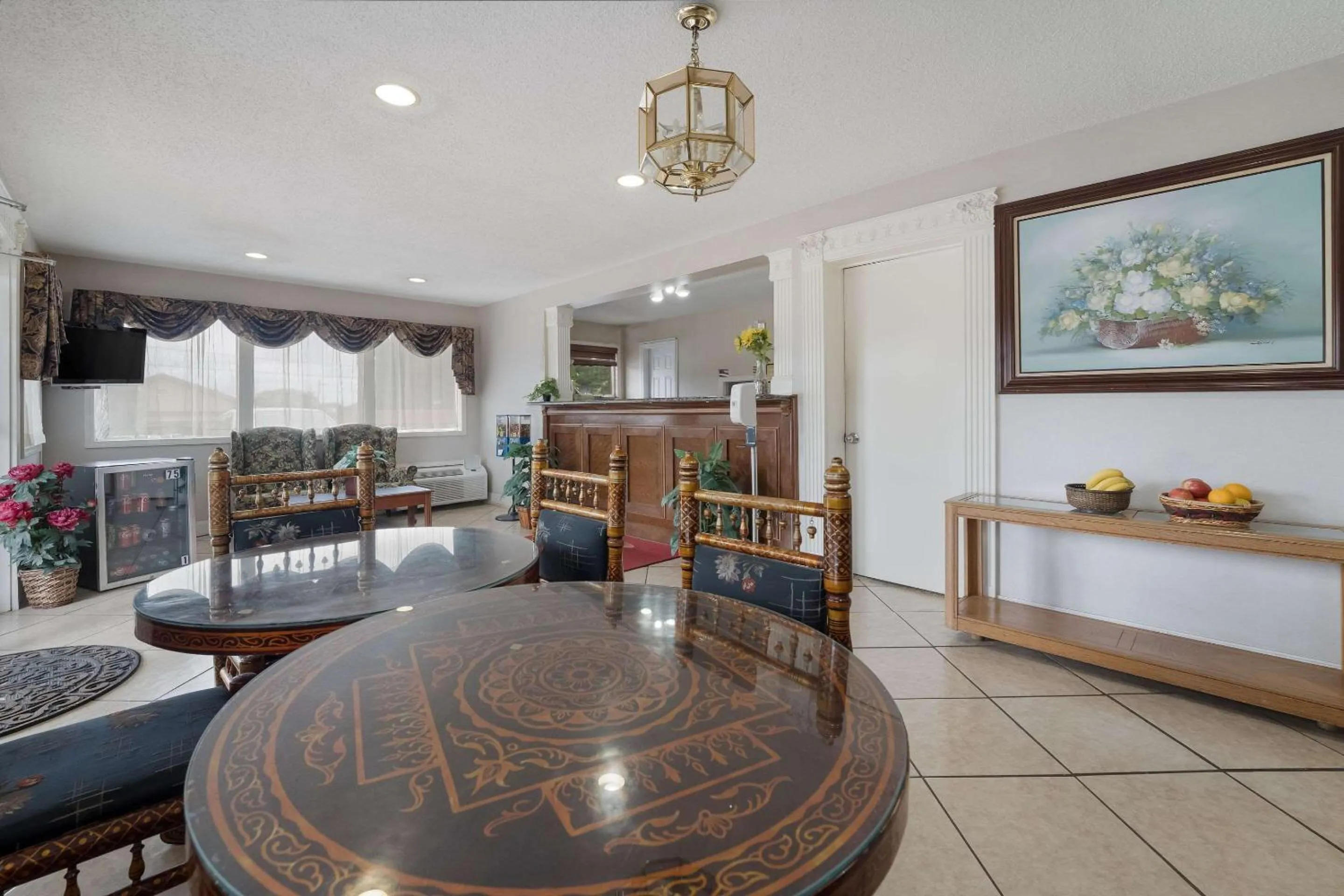 Breakfast in Econo Lodge Thomaston