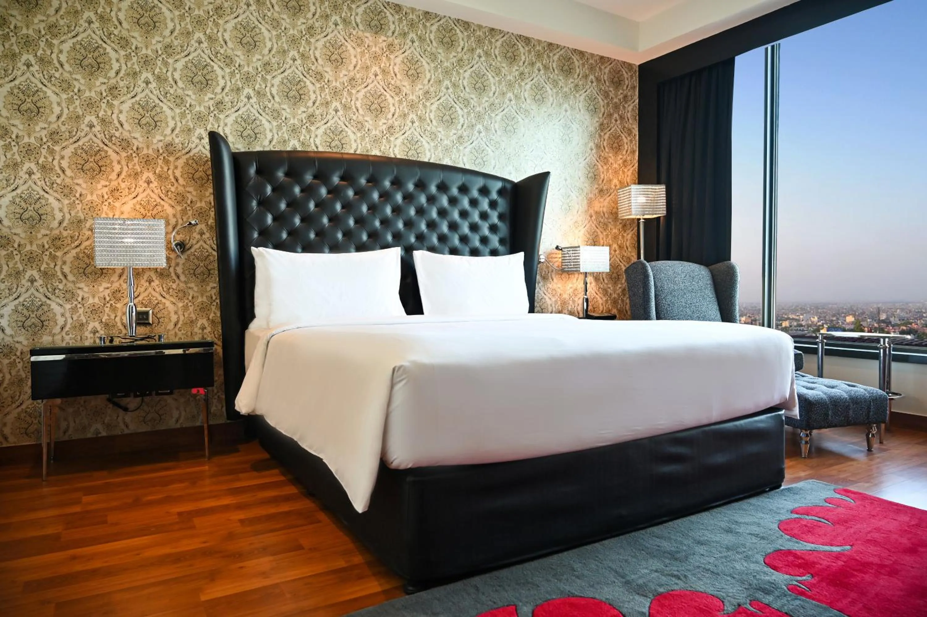 Bed in Radisson Blu Hotel New Delhi Paschim Vihar