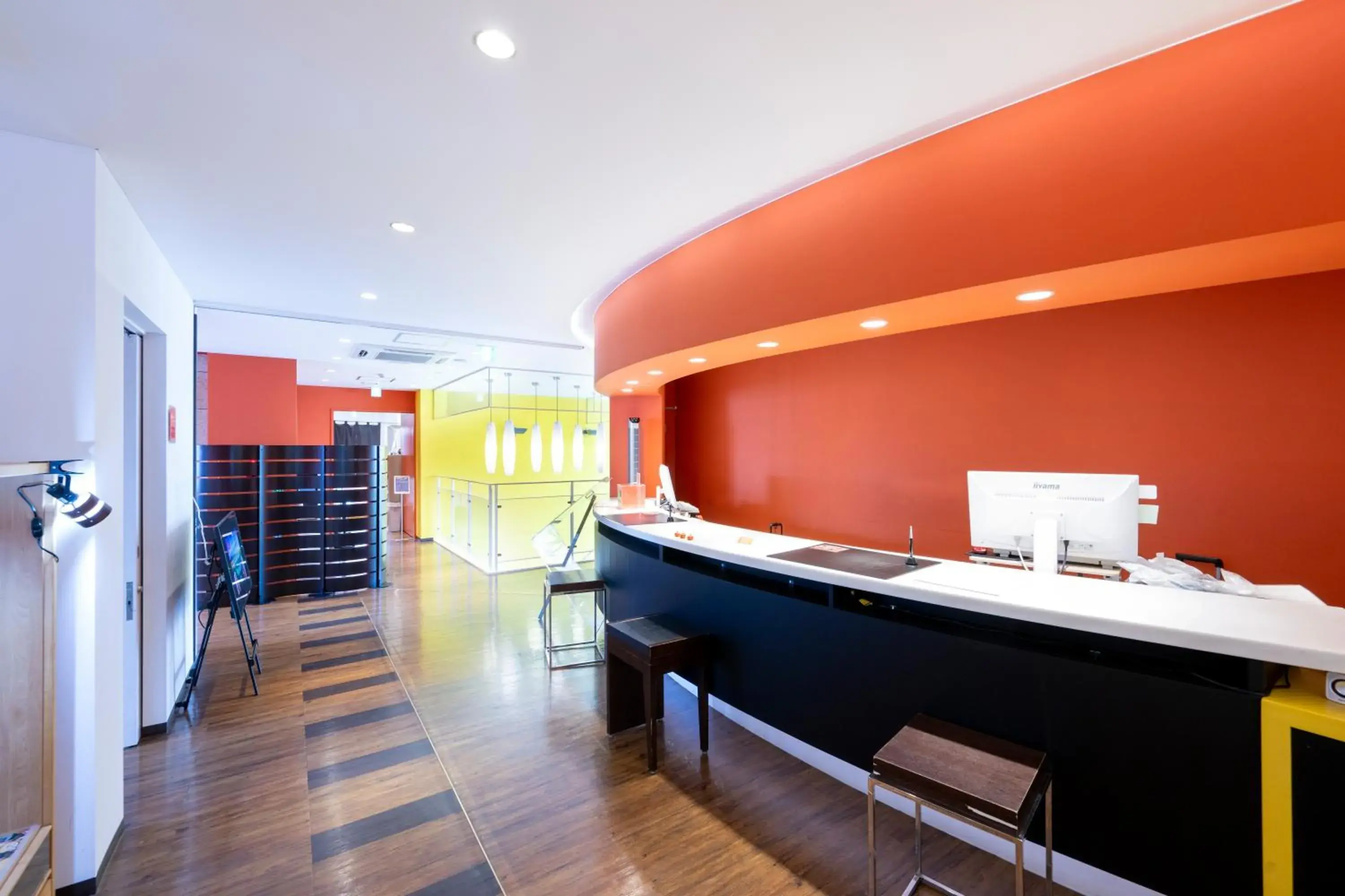 Lobby or reception in Hotel 1-2-3 Takasaki Lobby or reception in Hotel 1-2-3 Takasaki